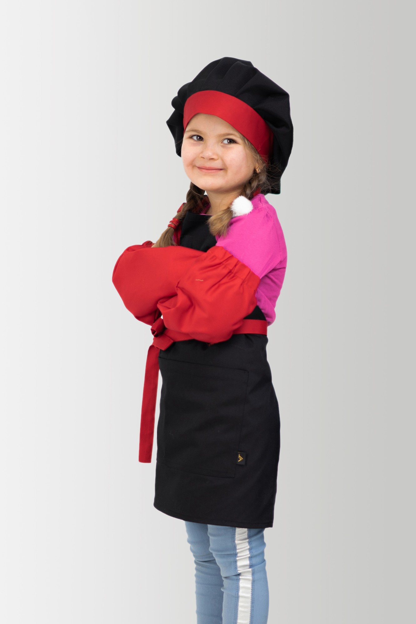 Children's set Latte Junior 5-7 years | Apron + Cap + Armbands (black with red)