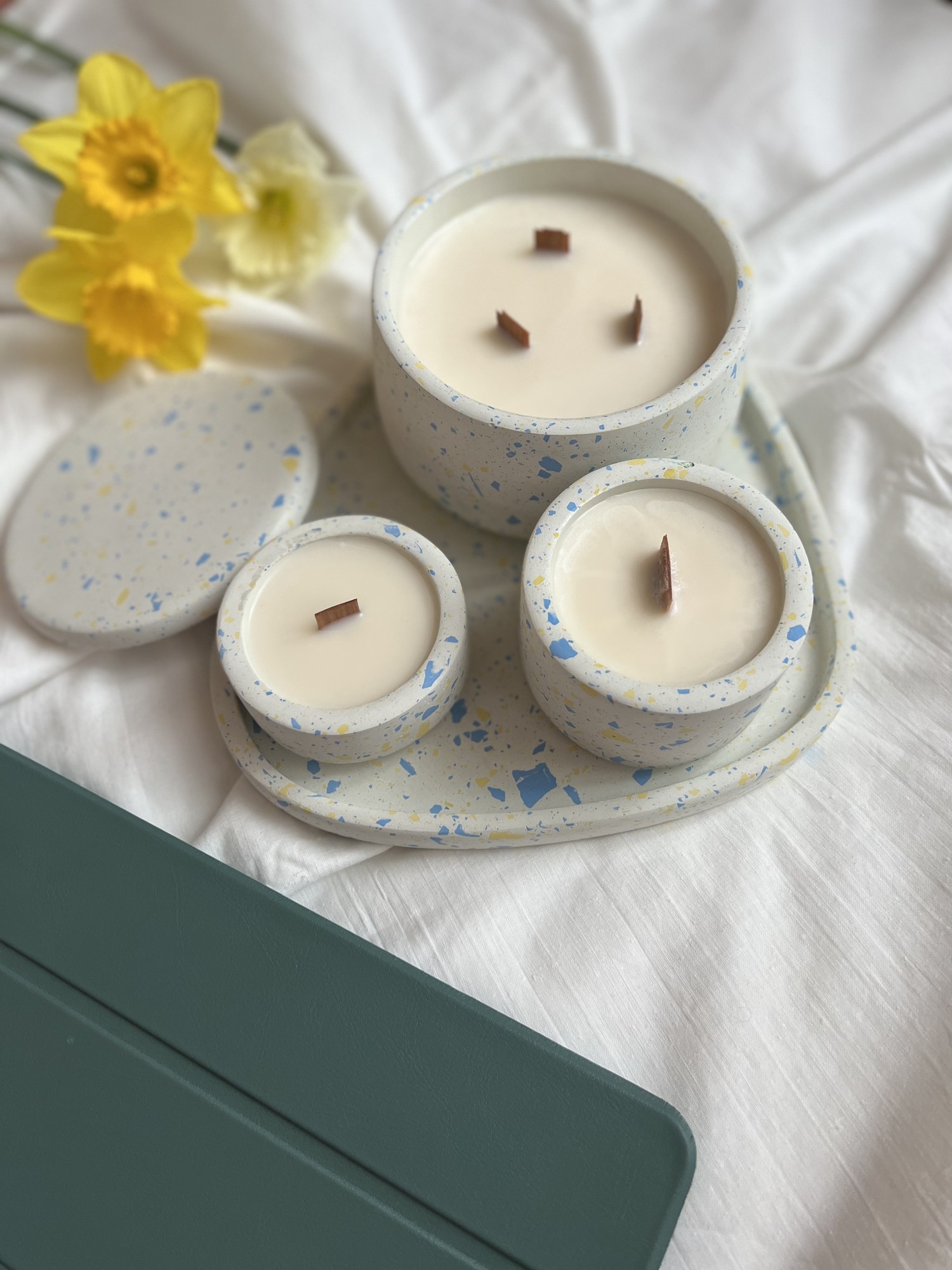 Big set of soy candles ukraine 19715 from Aesthetic Home with donate