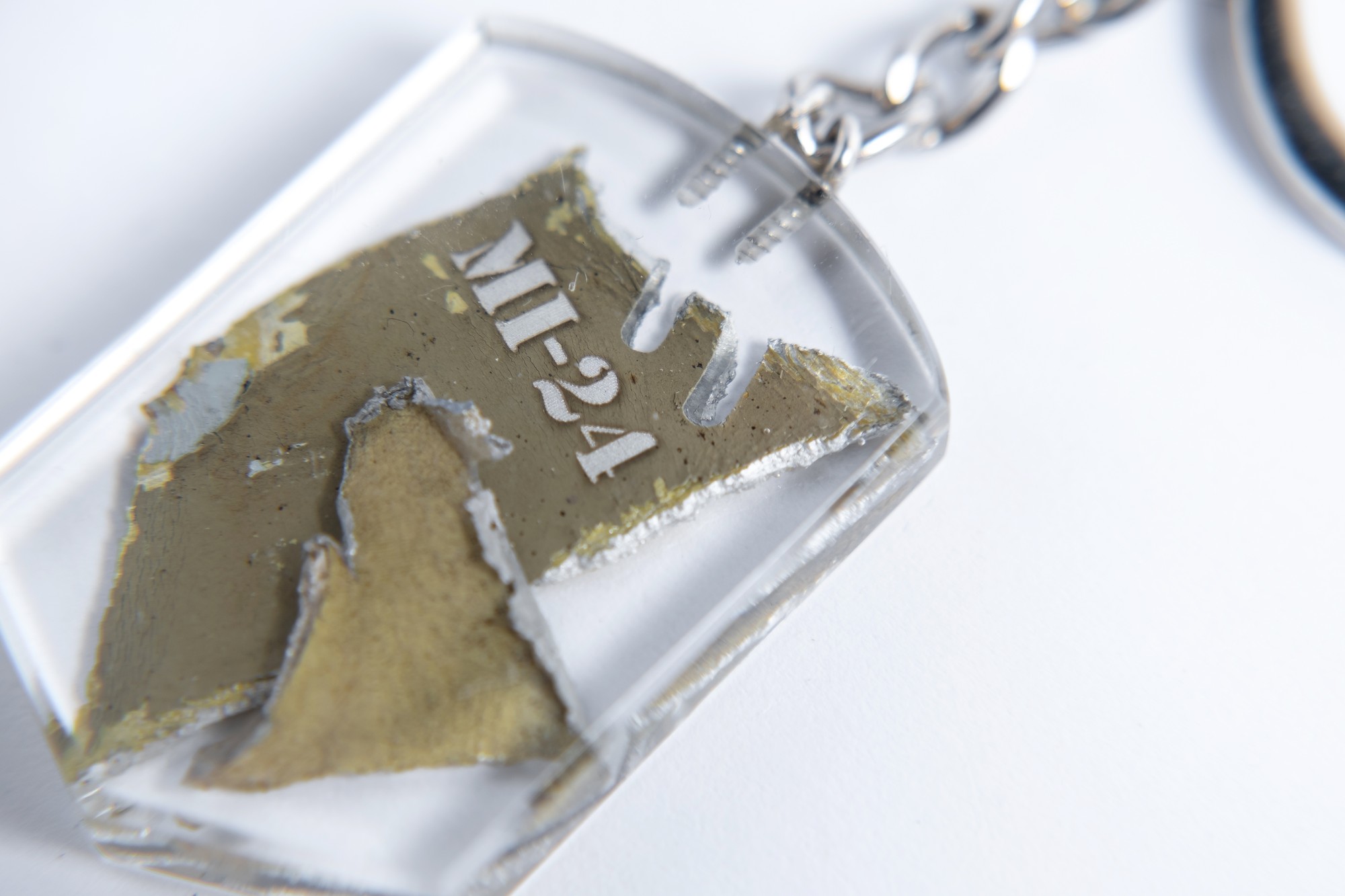 A keyring with the wreckage of a downed Russian Mi-24 helicopter