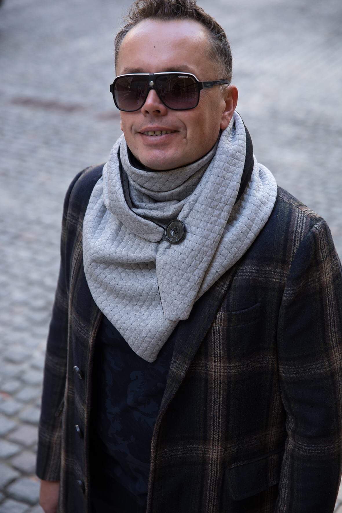 Stylish scarf men doublesided scarf with original clasp, unisex