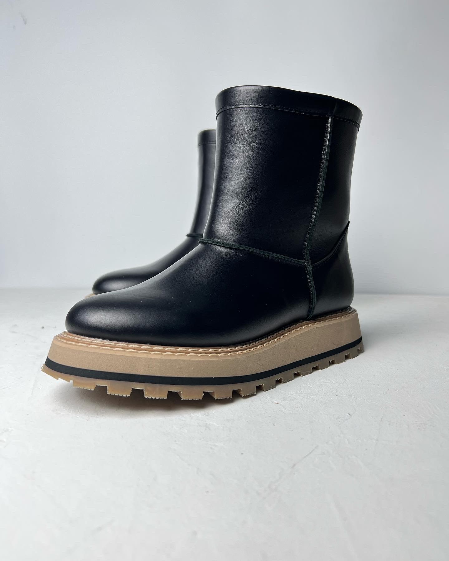 Black leather uggs - 20126 from Your Step with donate to u24