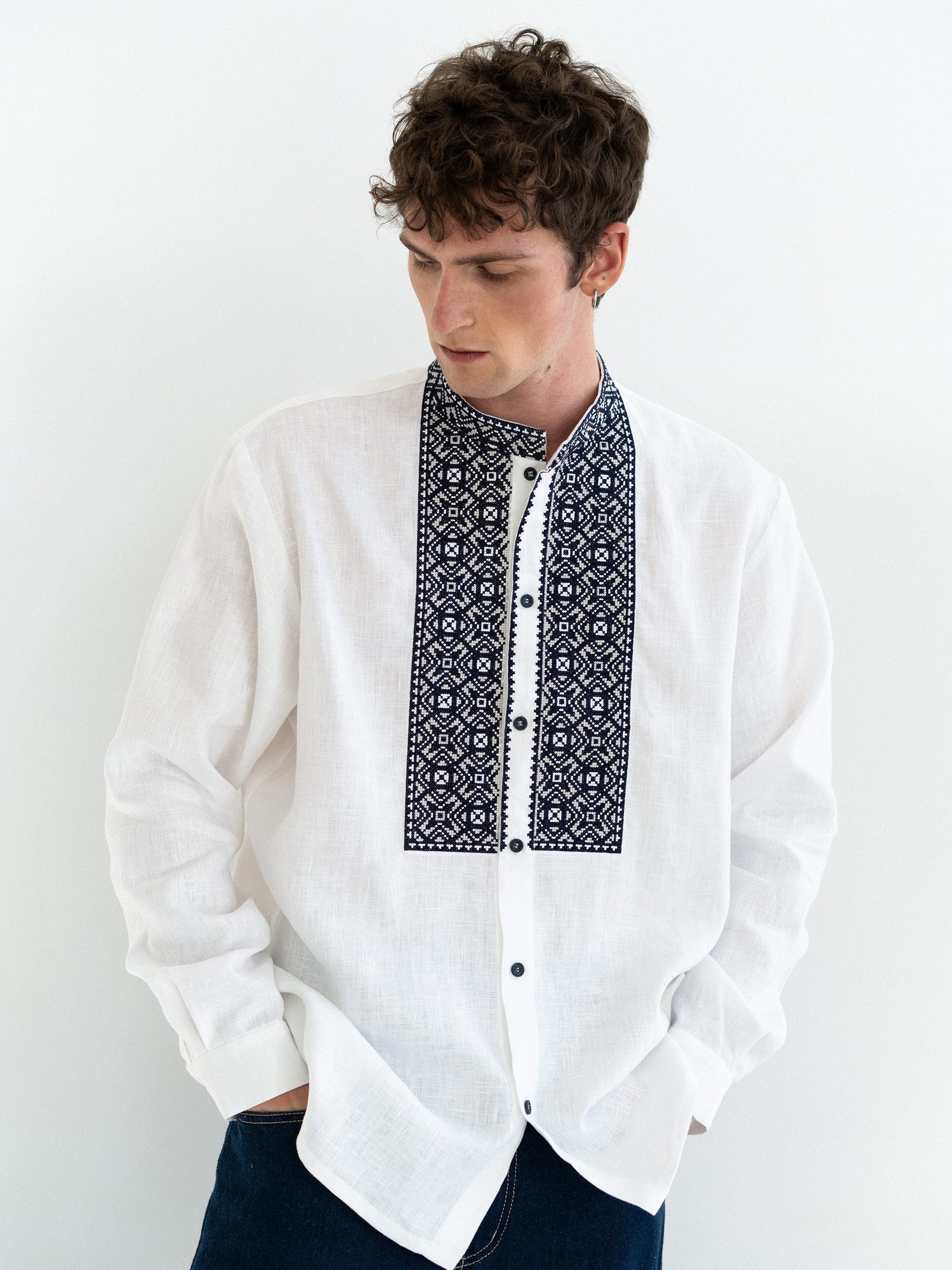 White linen men's embroidered shirt on buttons ED6/2