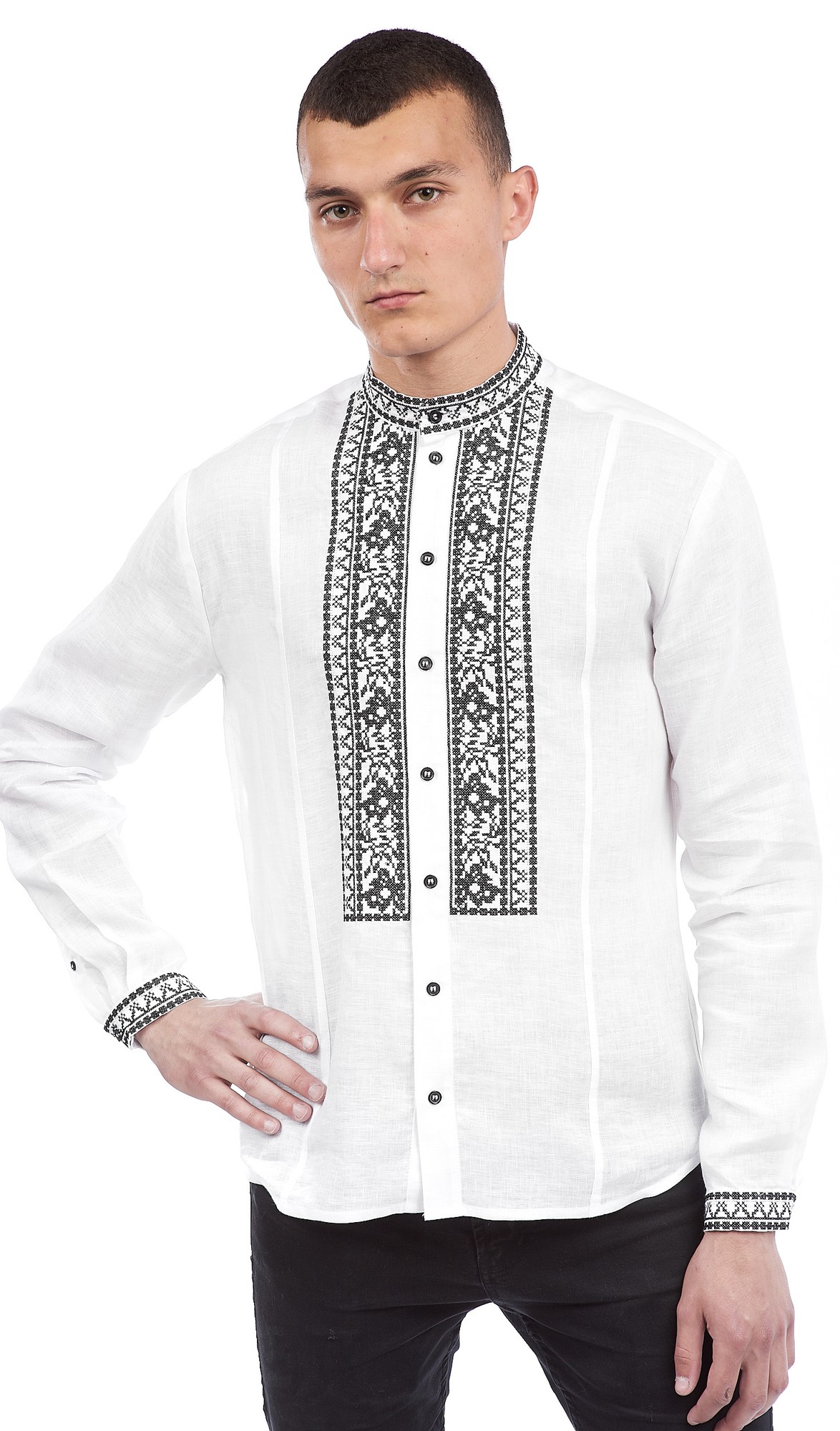 Man's embroidered shirt 243-19/09 243-19/9