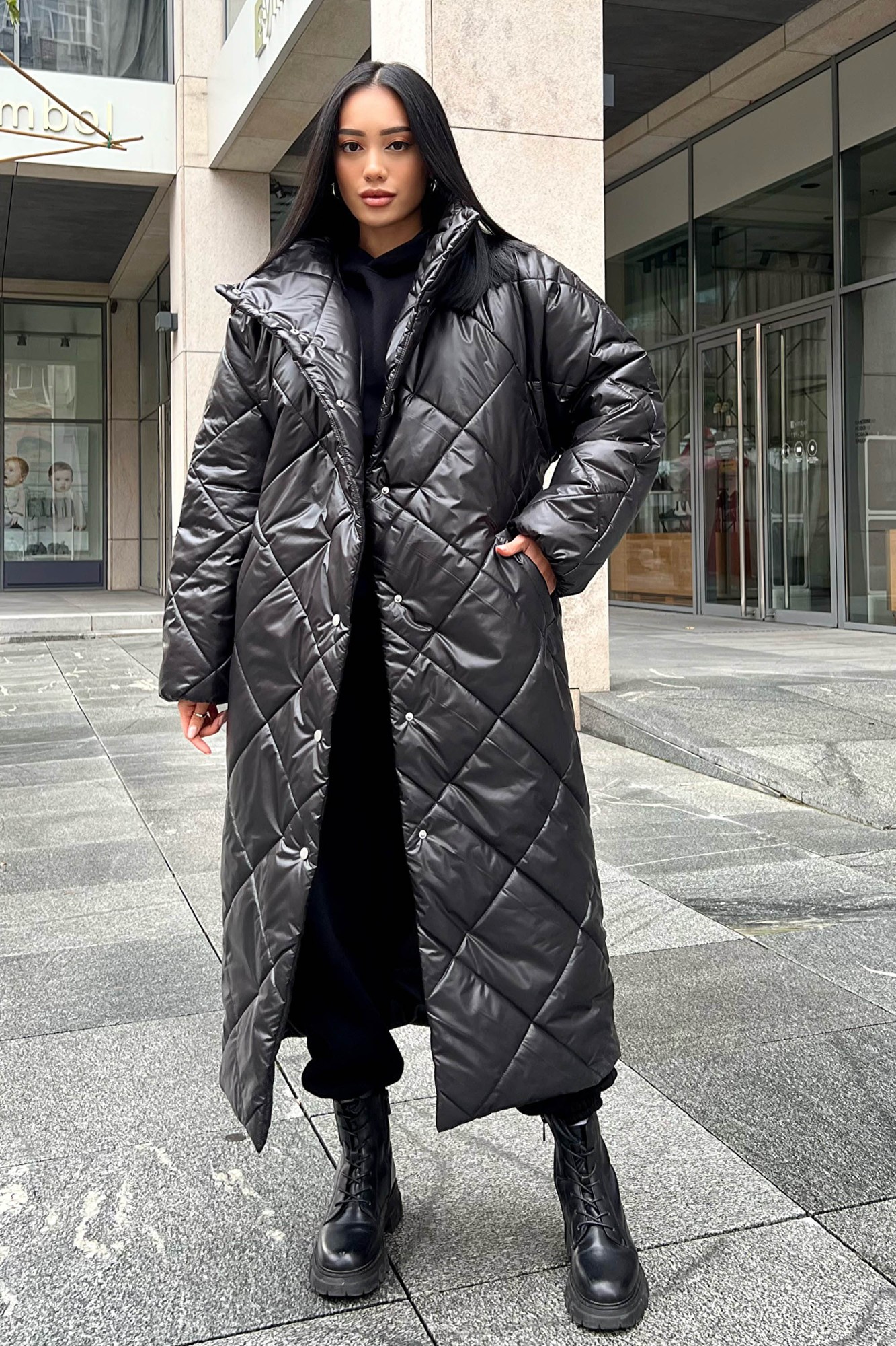 Warm coat for winter in black color