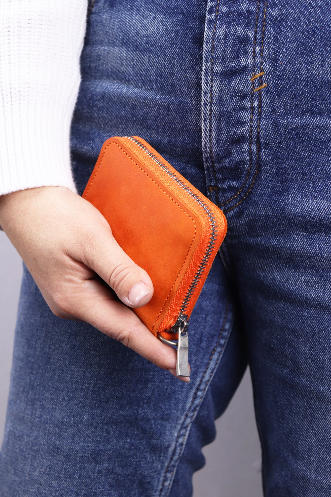 Compact Leather Zip Wallet