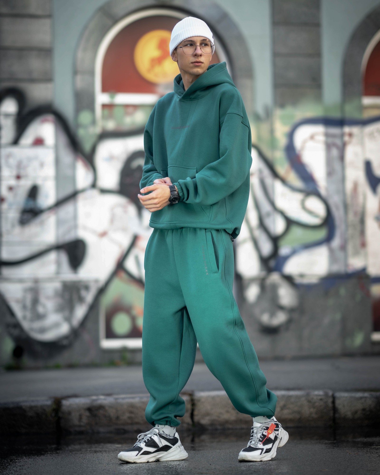 Warm sports tracksuit oversized ogonpushka scale 2.1 dark green за 2999 UAH.