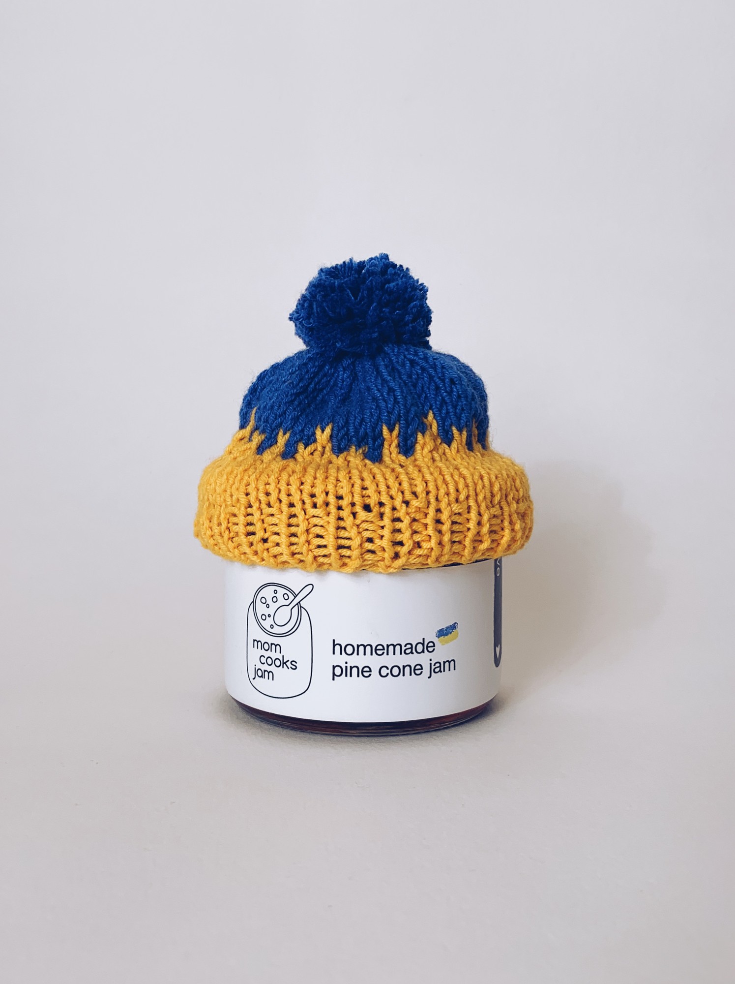 Gift Pine cone jam jar with Ukrainian symbols hat from Ukraine sellers