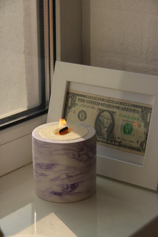 Soy candle marble violet
