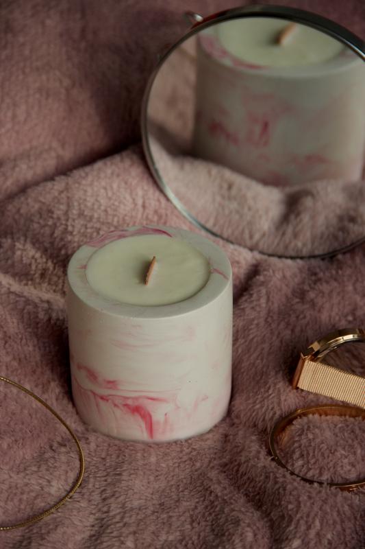 Soy candle marble pink