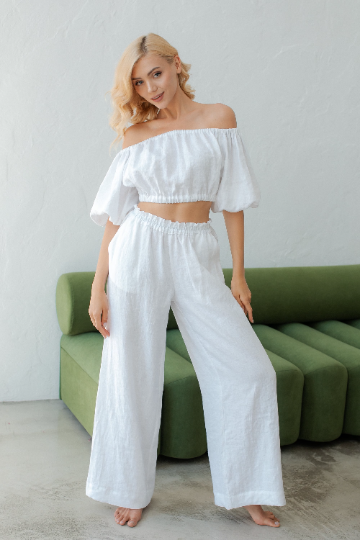 Set of white linen top and trousers