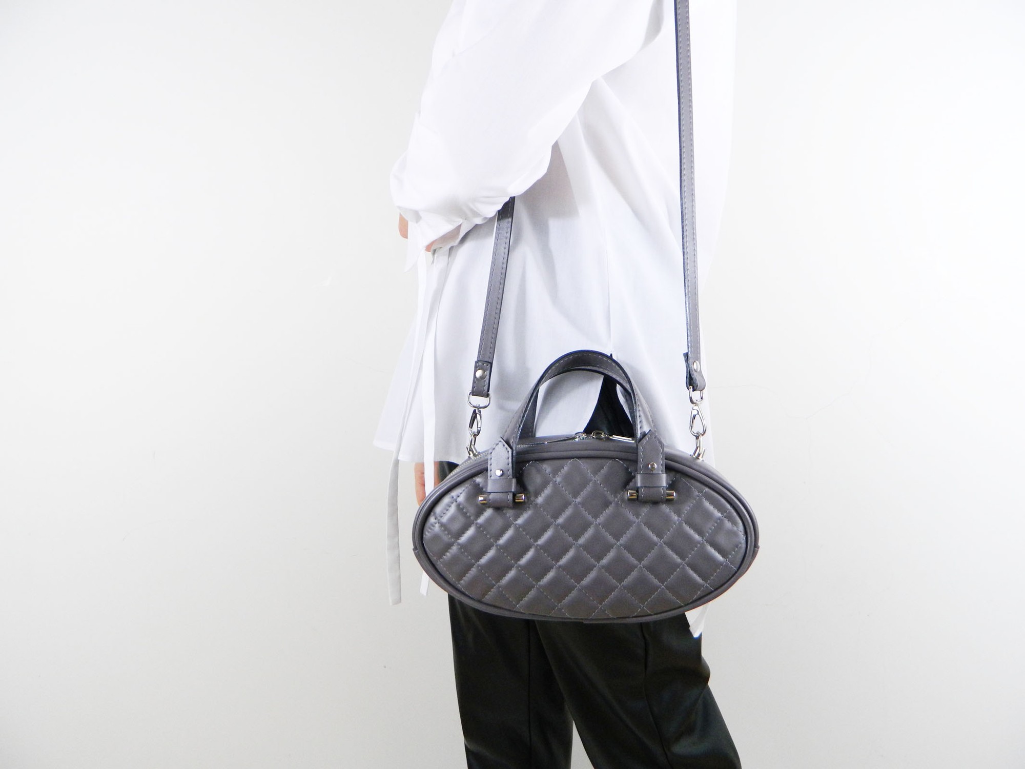 Leather bag – "Balle"