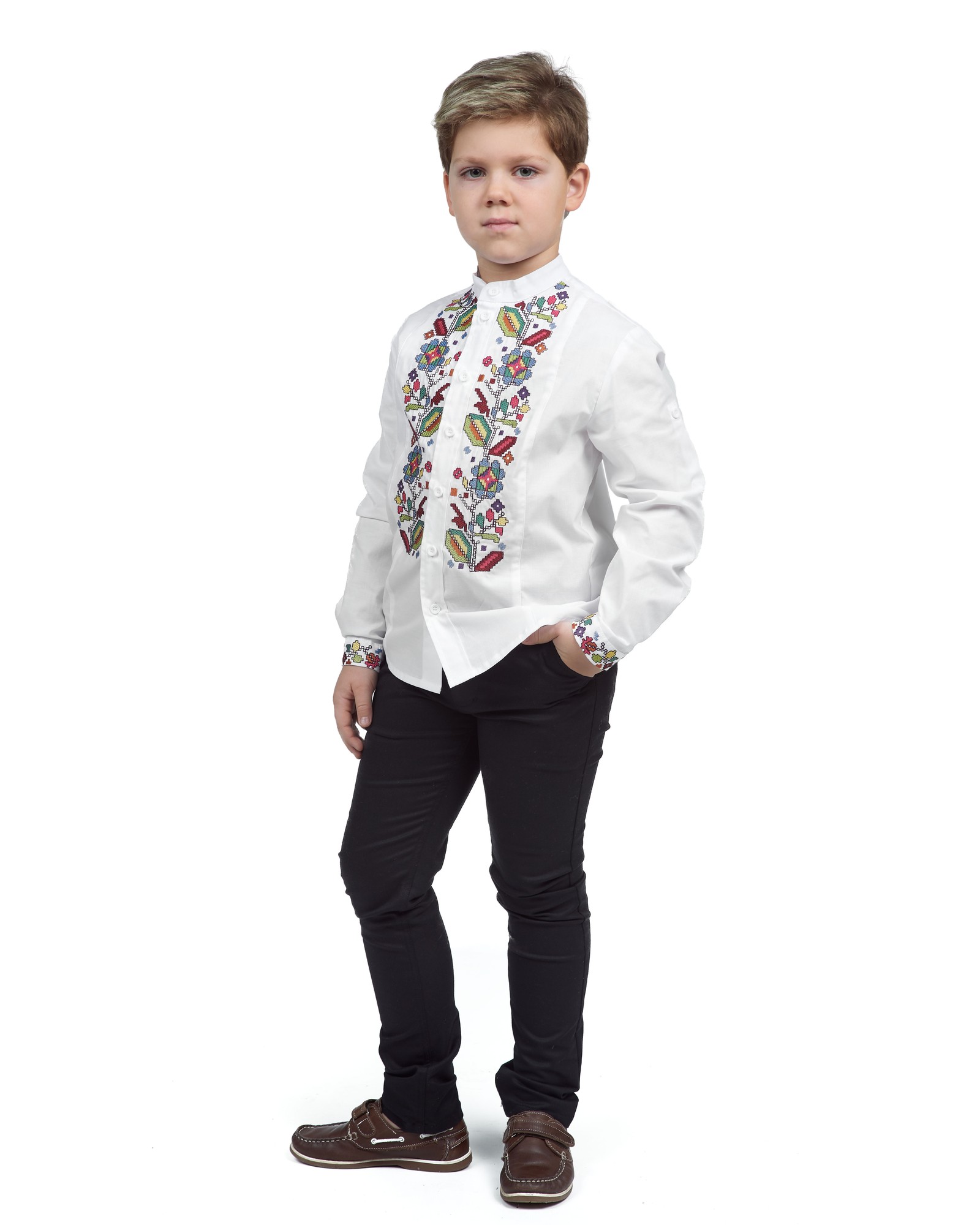Embroidered shirt for boys 243-20/09