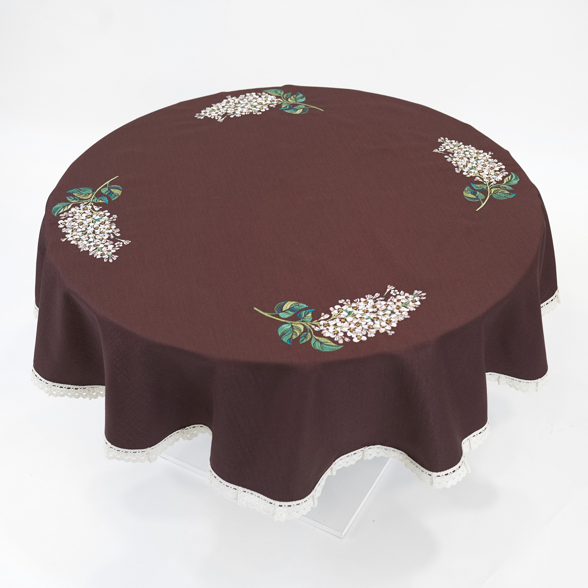 Tablecloth round with embroidery "Lilac" 171-19/00