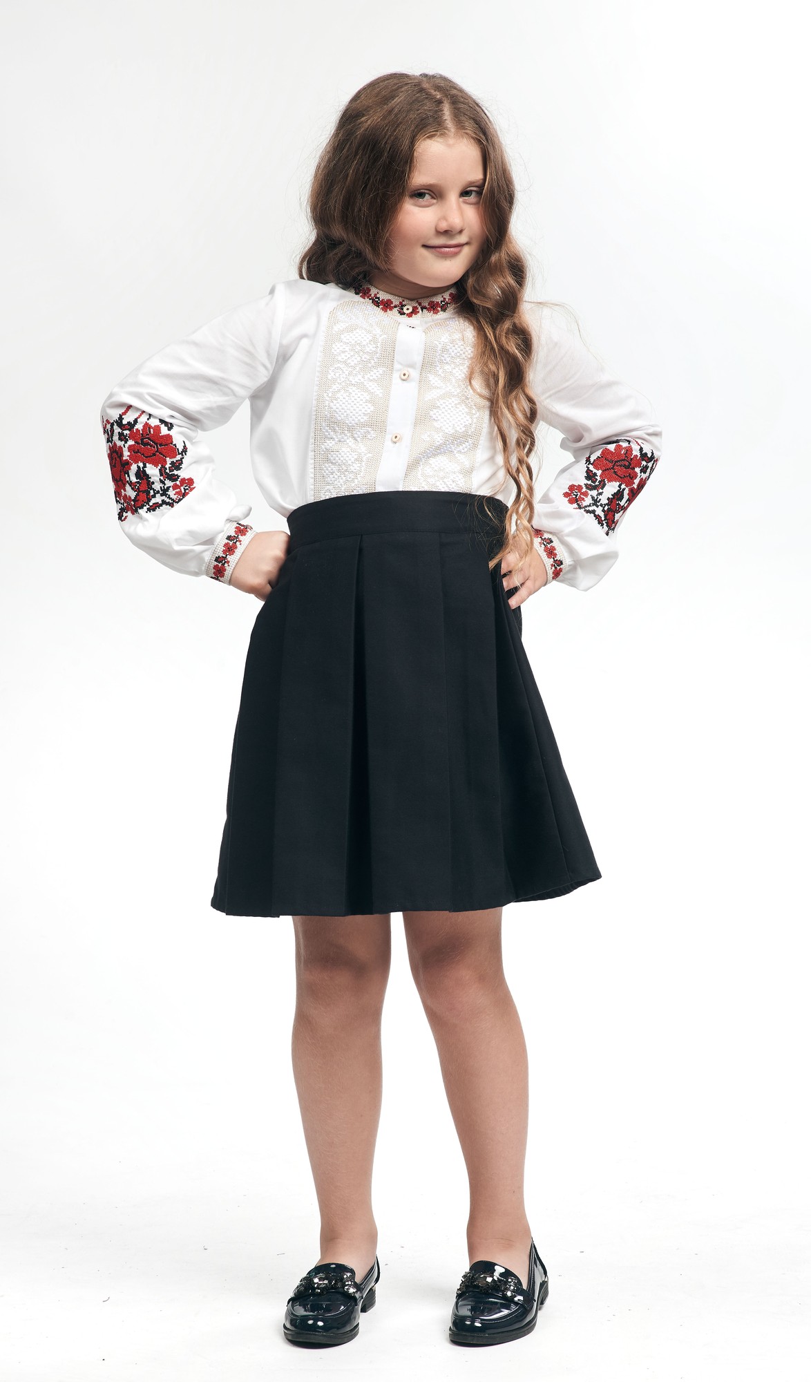 Embroidered blouse for girls 251-20/09