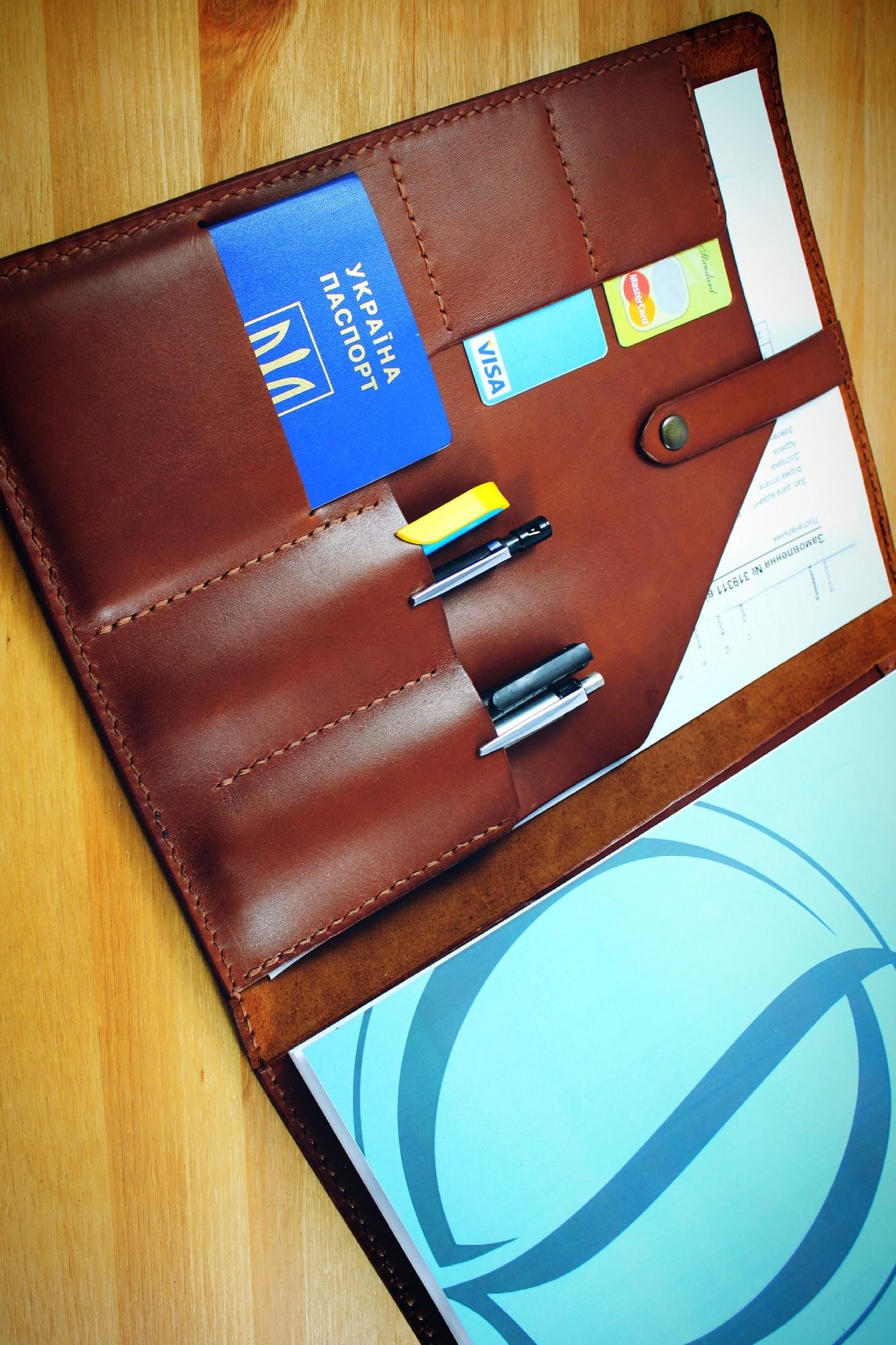 Leather organizer folder, portfolio, with a personalized notebook, A4