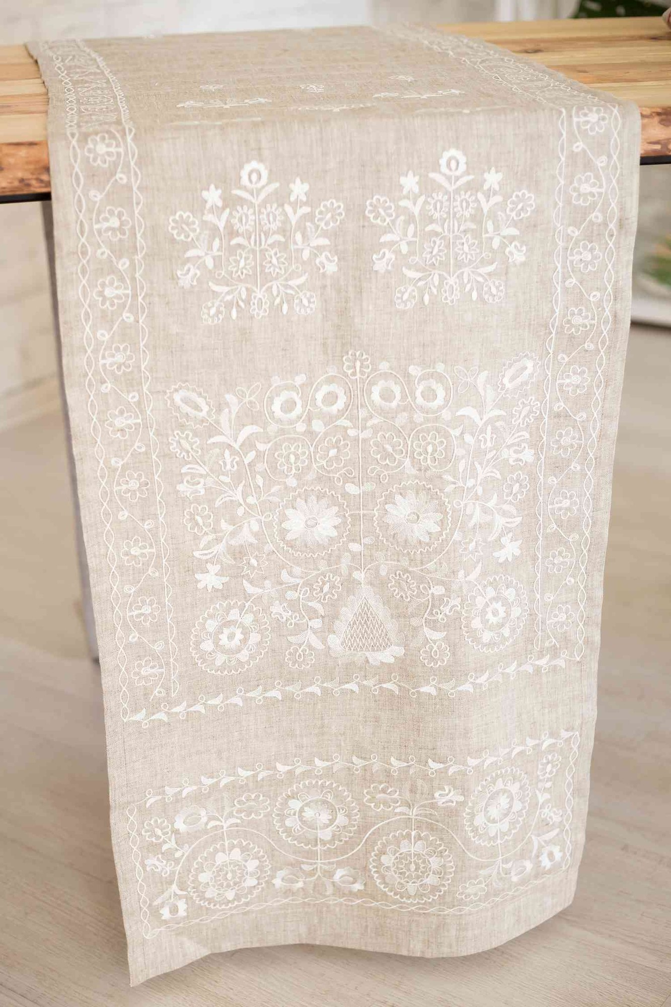 Towel with embroidery HISTROV 50×270 Beige 20105