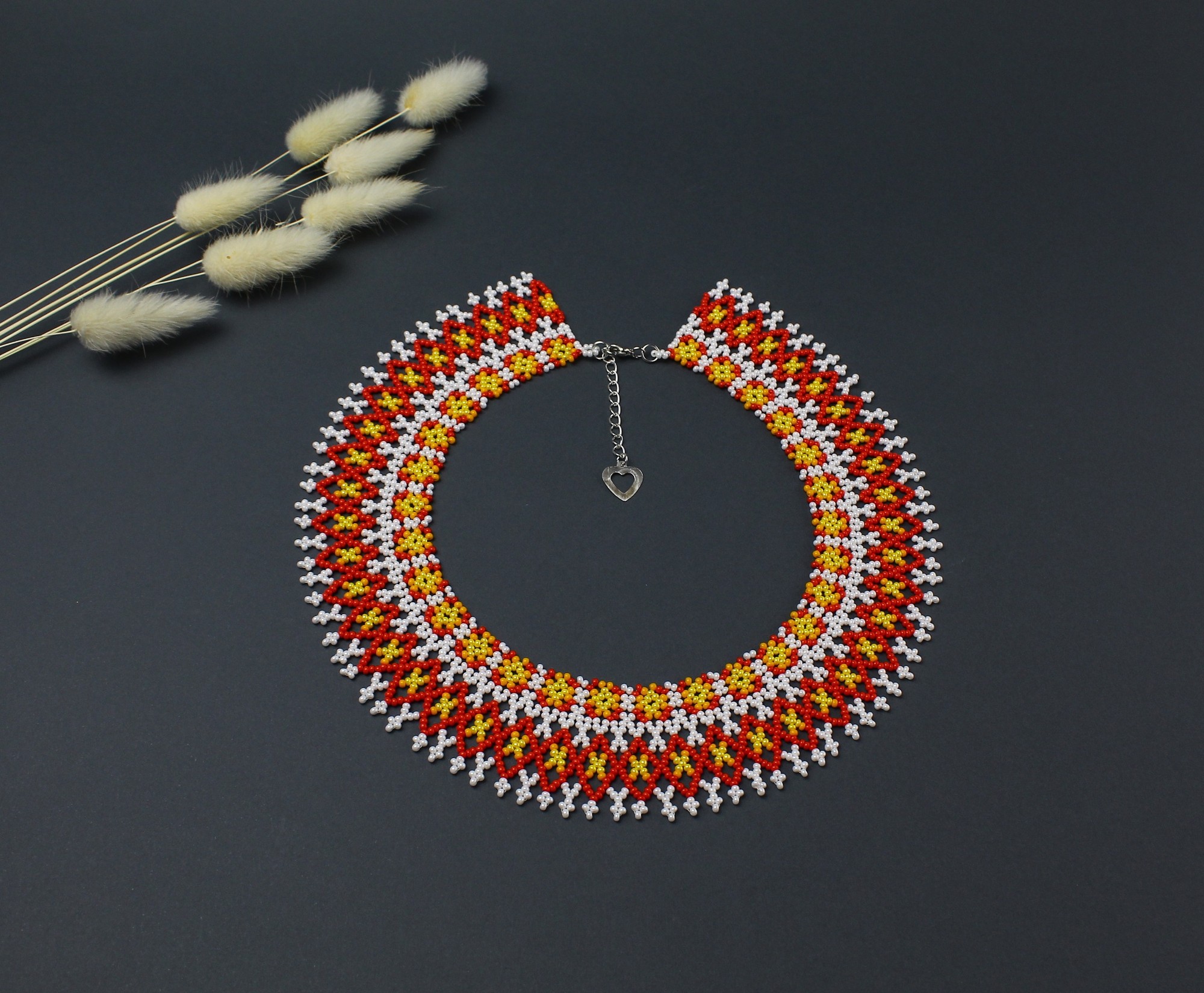 Minimalist seed bead necklace