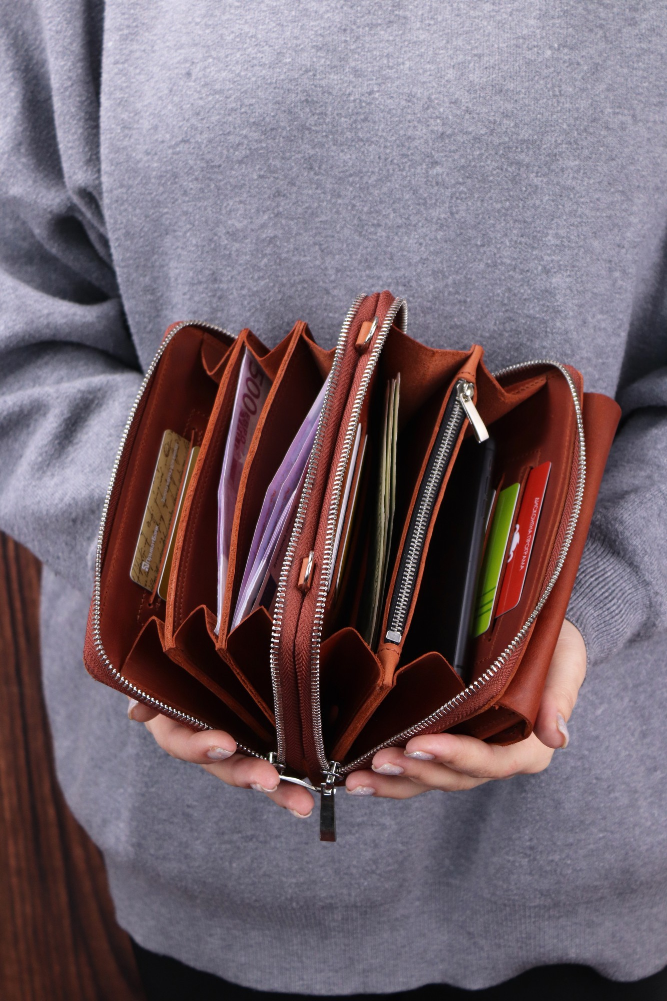 iPhone Crossbody Leather Wallet