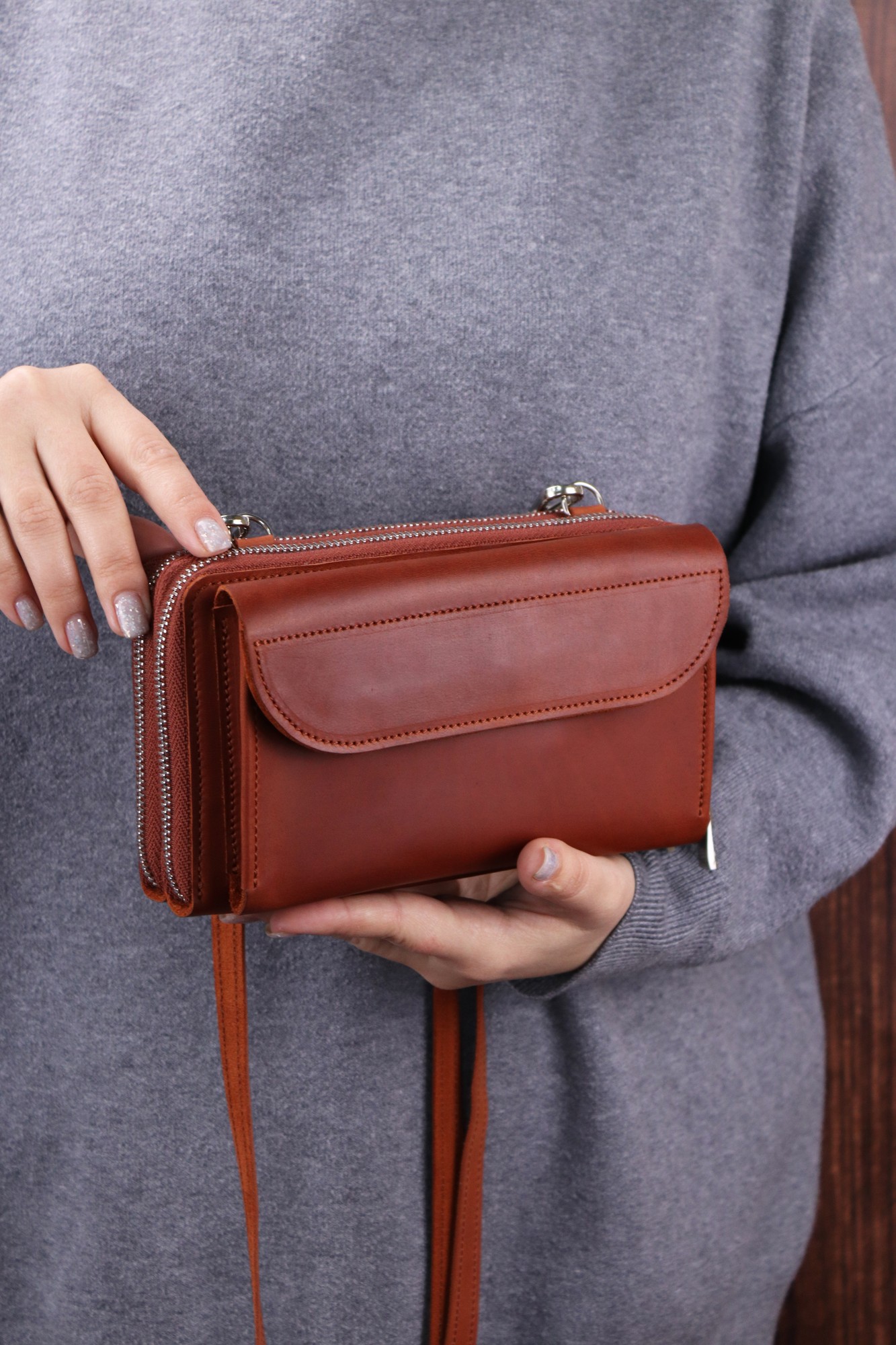 iPhone Crossbody Leather Wallet