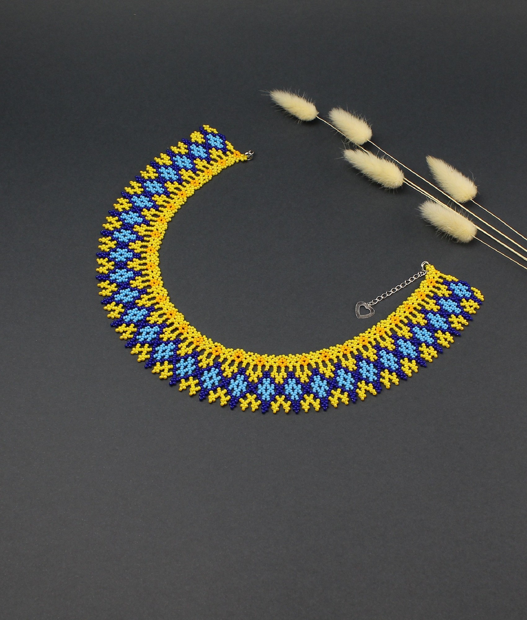 Blue and yellow beaded necklace for woman