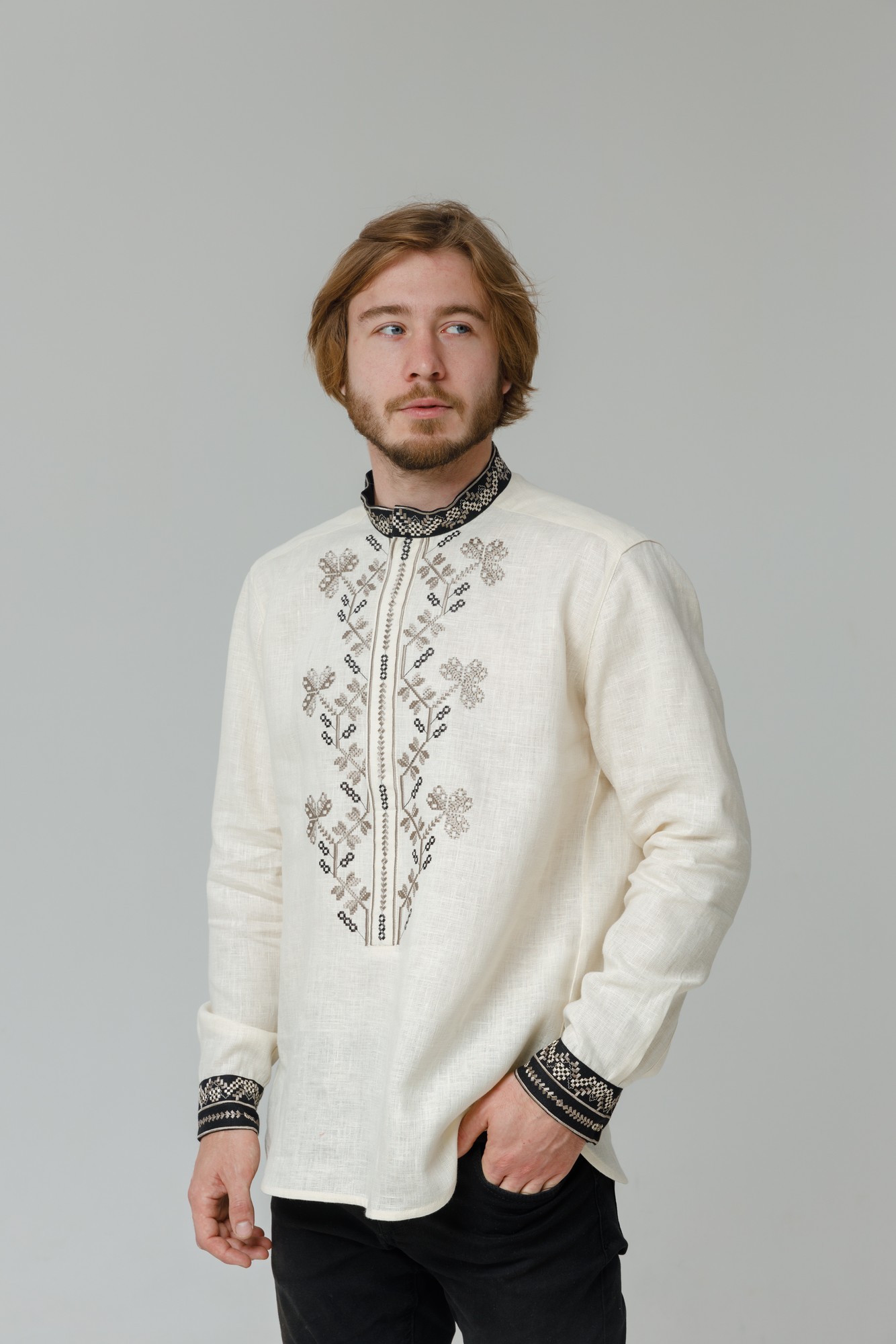 Men's embroidered shirt "Ornament"