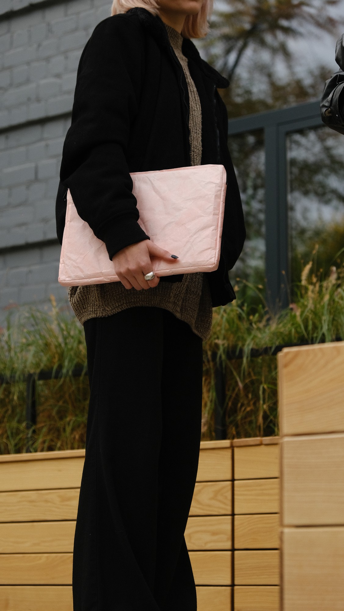 HAIKU pink is minimalistic cases for your laptop, made from TYVEK