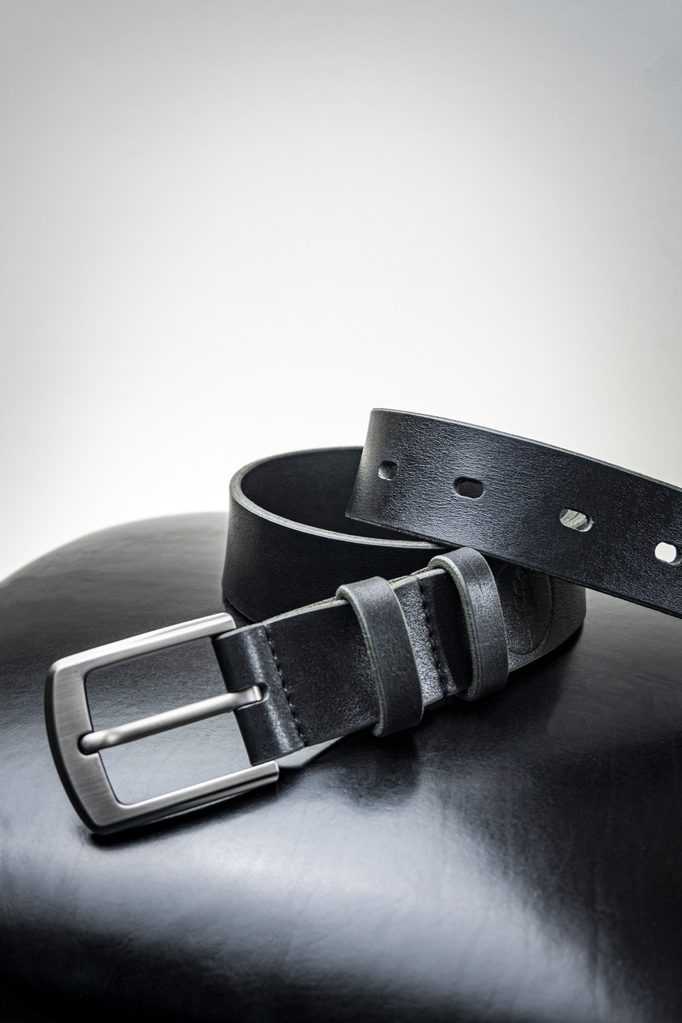 Black Leather Belt for Man