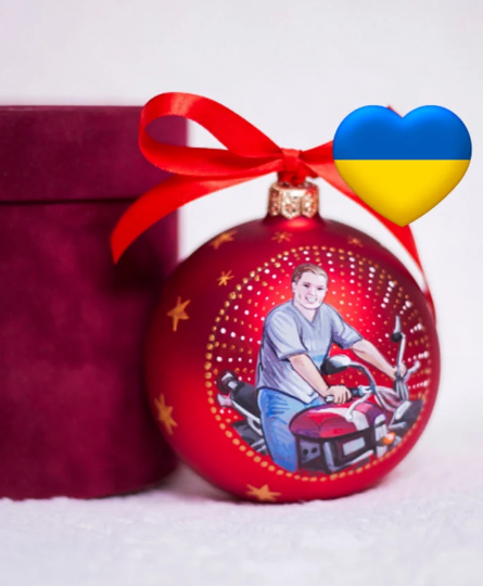 Personalized Red Memorabilia gift Ornament, Custom Portrait From Photo – One person