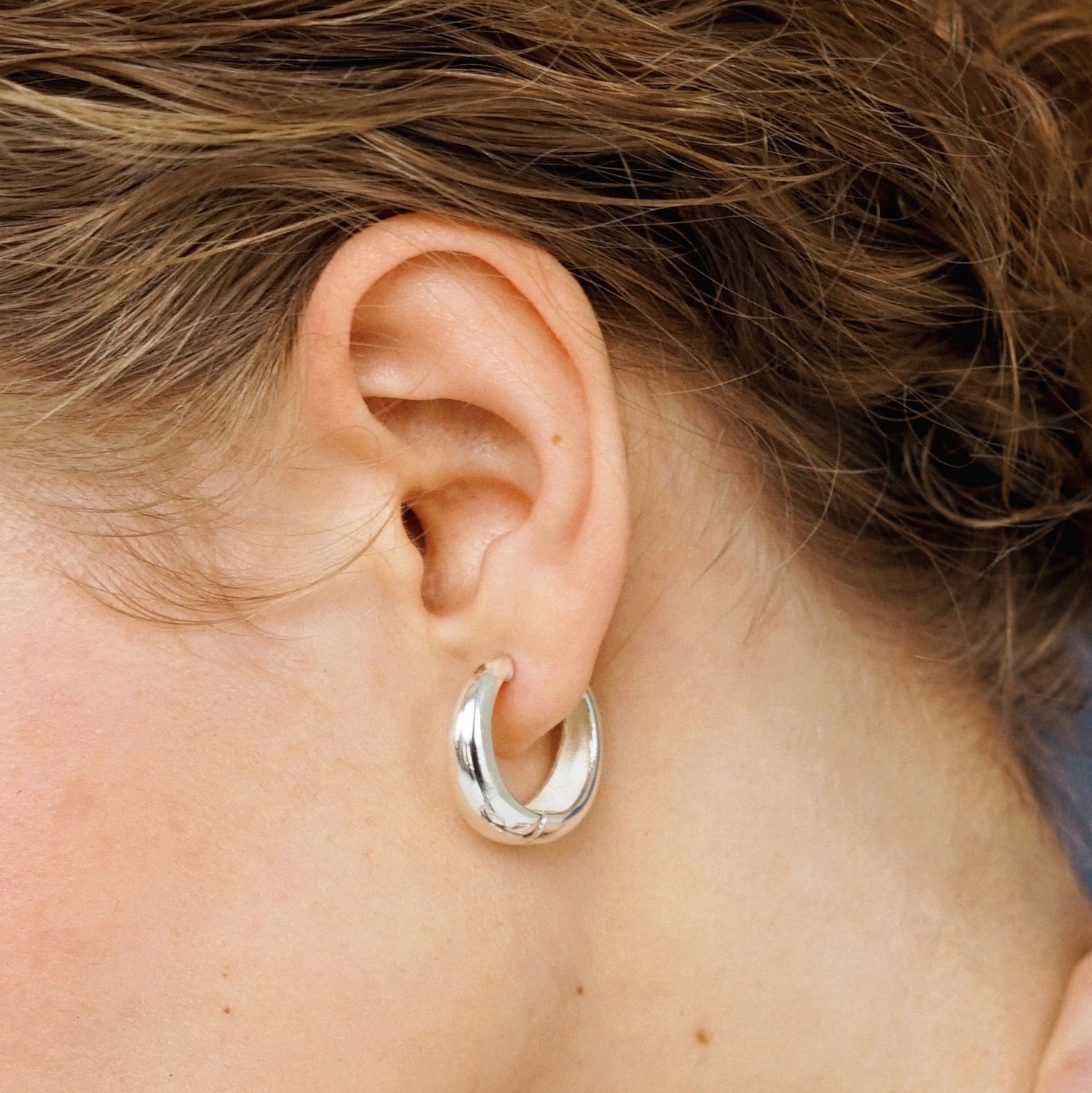 Shining earrings