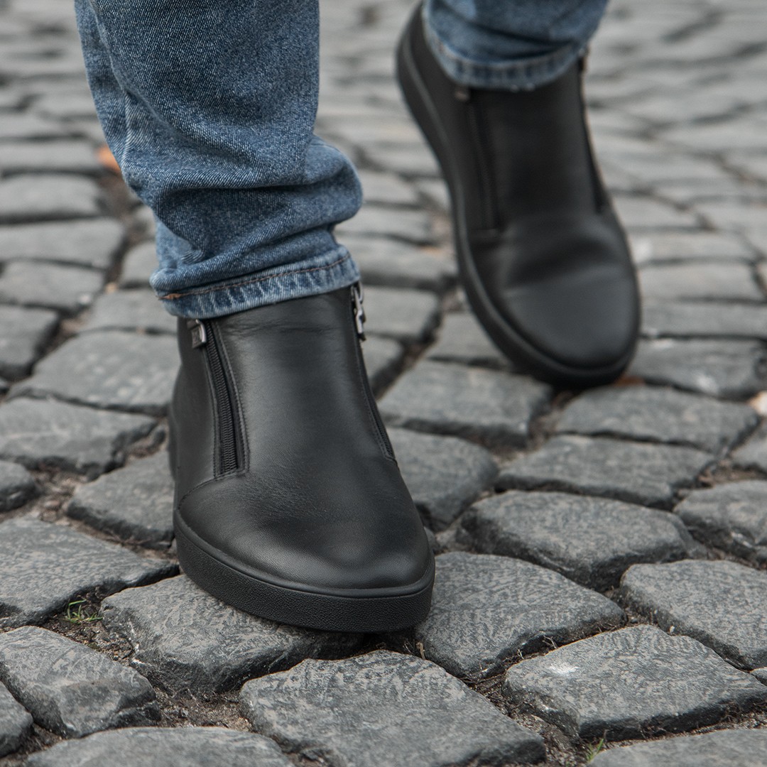 Men's leather boots mega practical.  Model "Ikos 593"