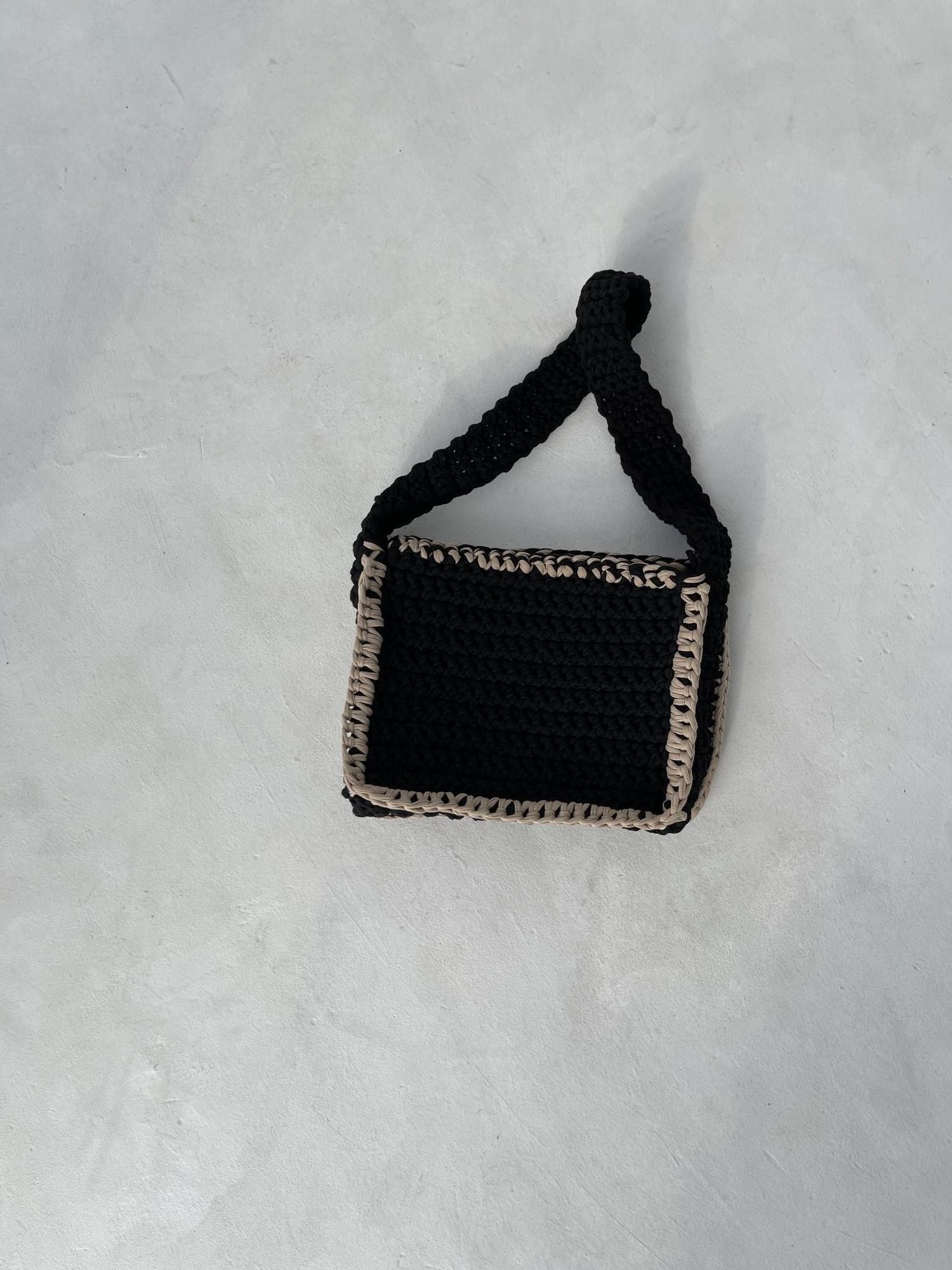 DOUBLE MAXI knitted bag