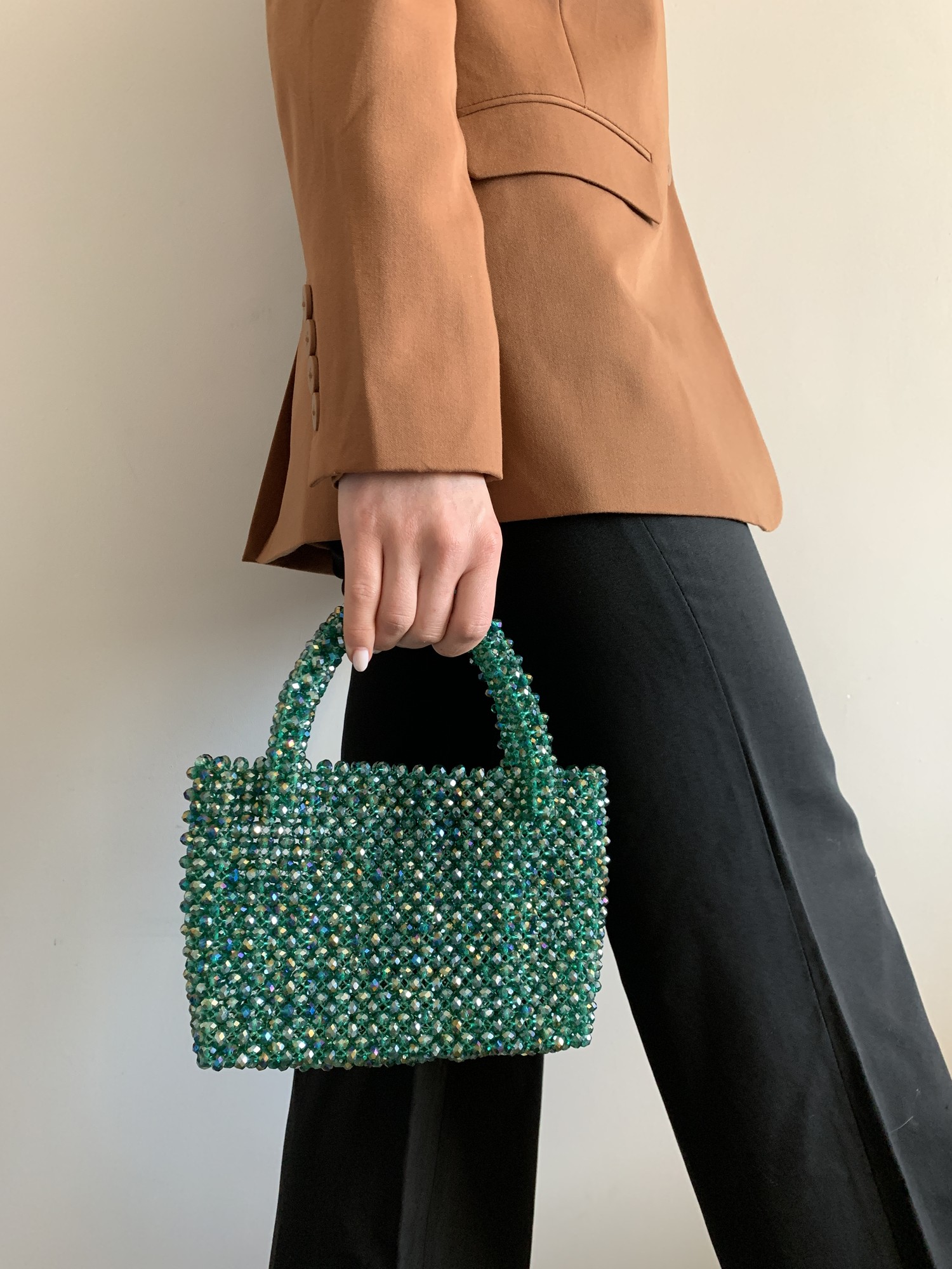 Classic green bag made of crystal beads