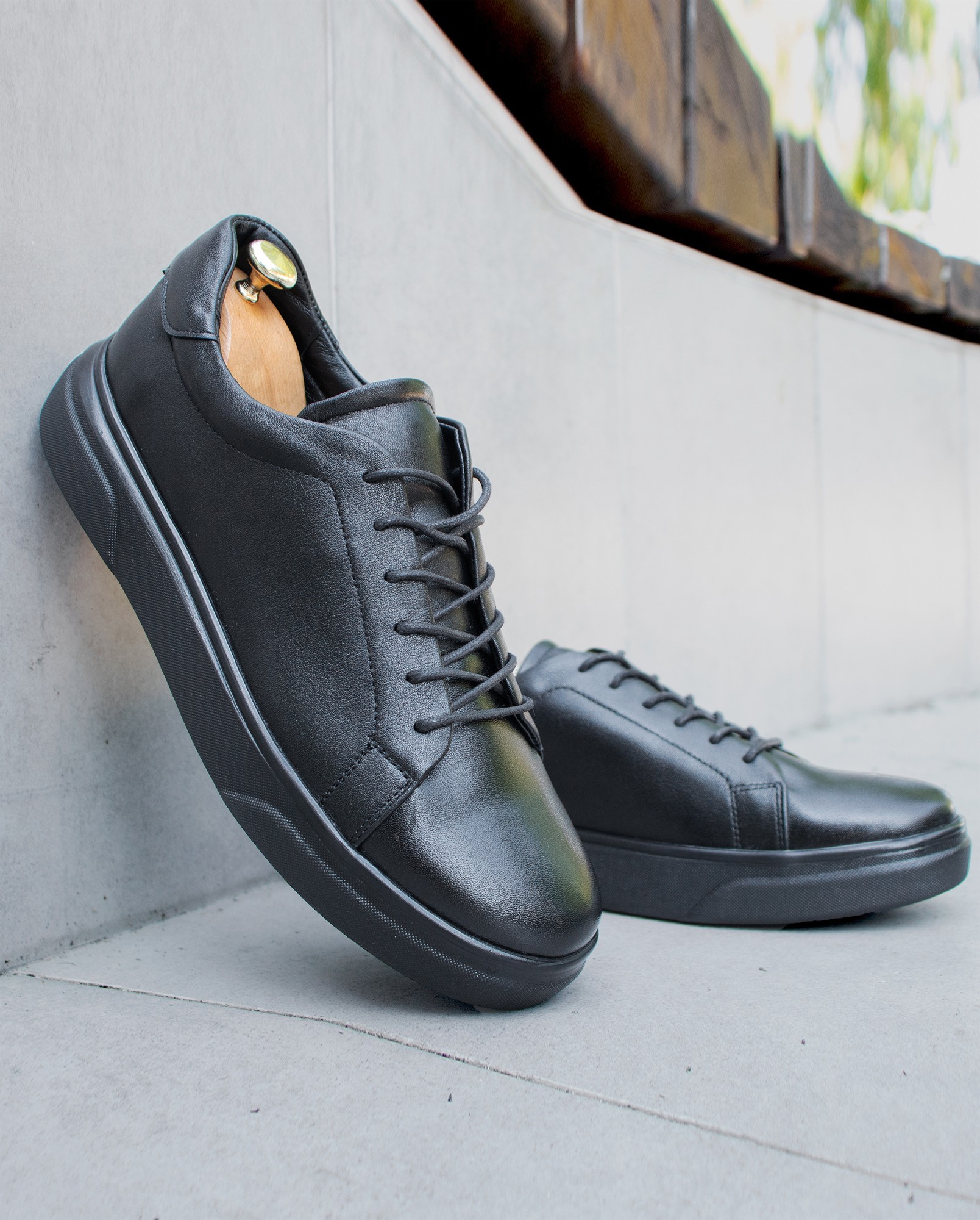 Leather men's sneakers "Kantsedal 528"