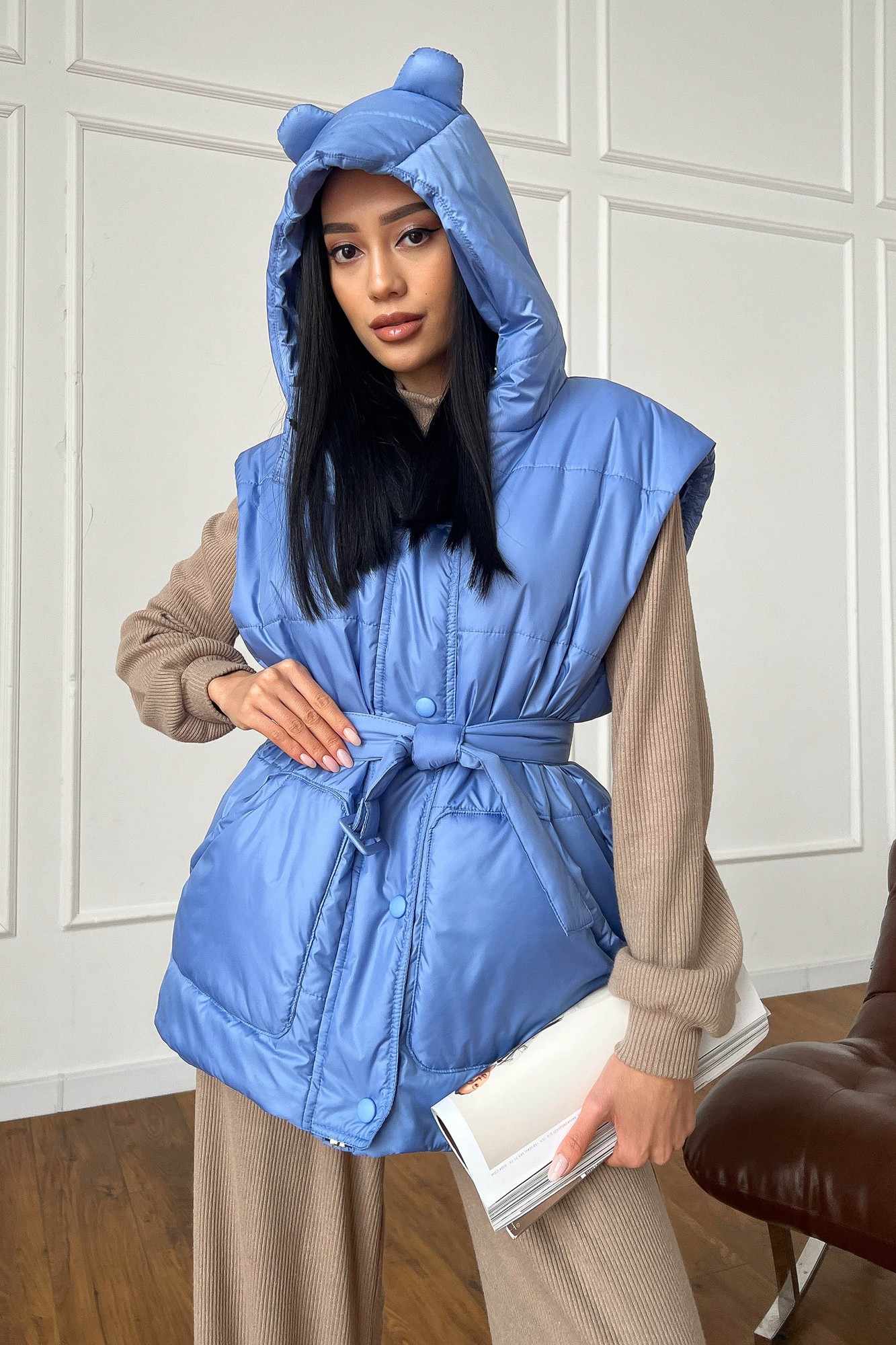 Long vest with a hood in blue color