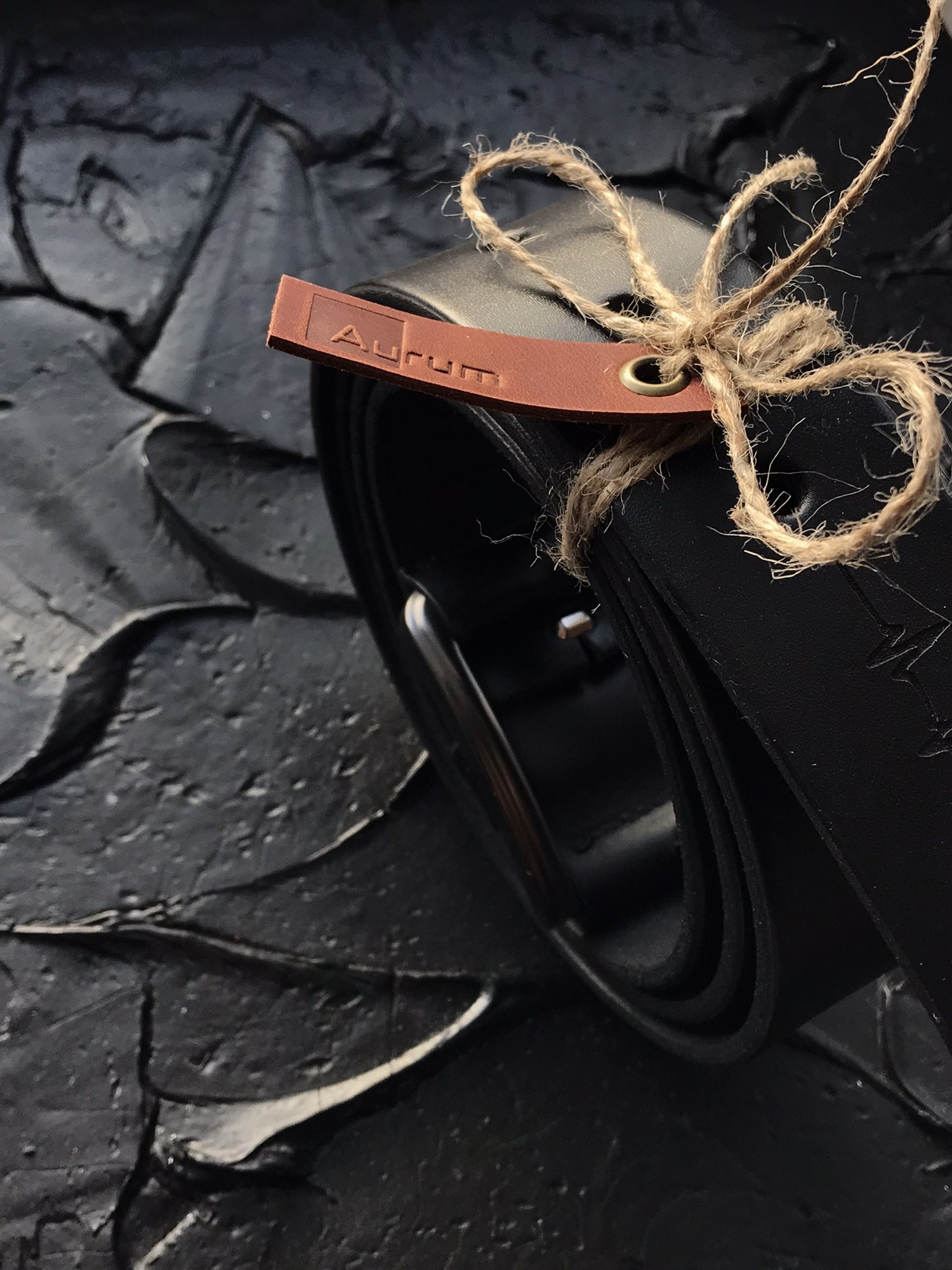 Leather belt with engraving