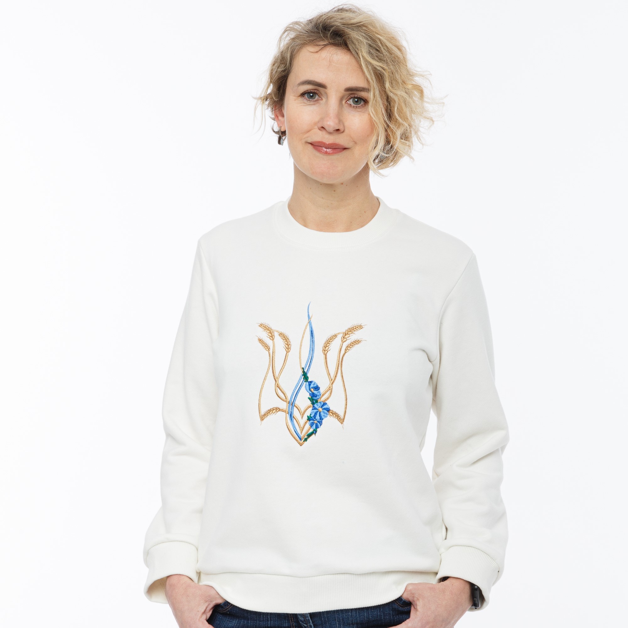 Women's sweatshirt with  "Malwy trident" embroidery white