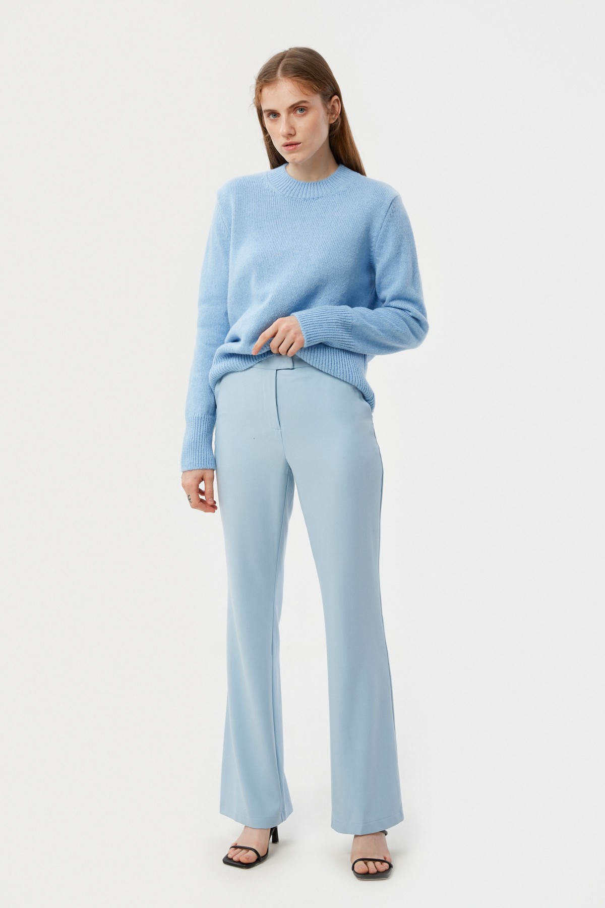 Baby blue flared pants made of suit fabric with viscose 31333 from