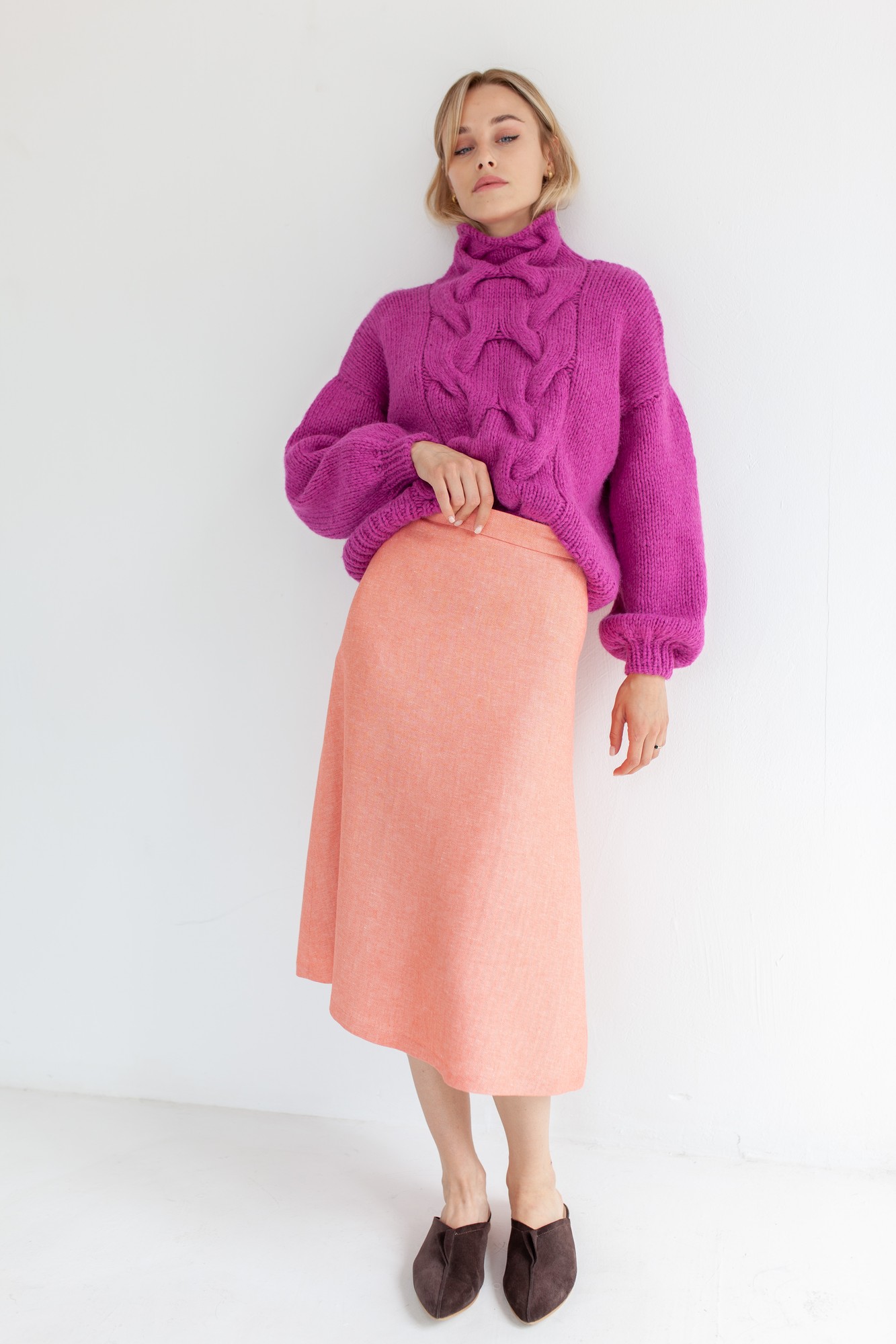 Fine wool skirt