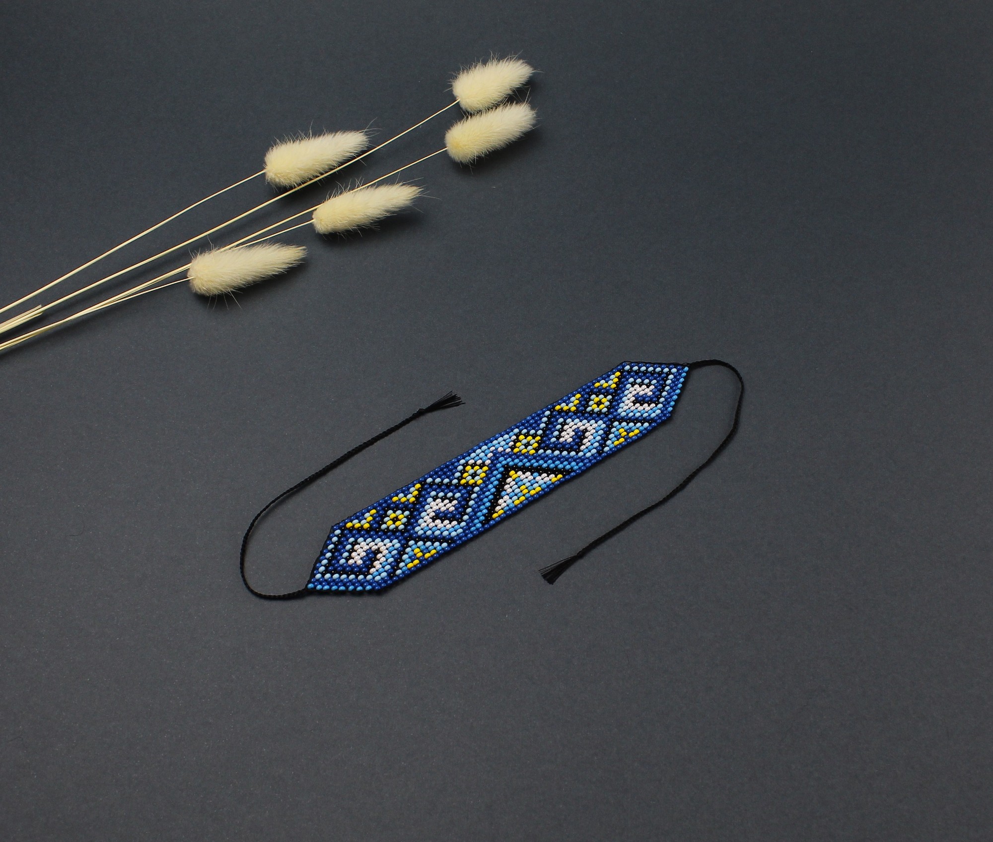 Handmade beaded bracelet jewelry for women