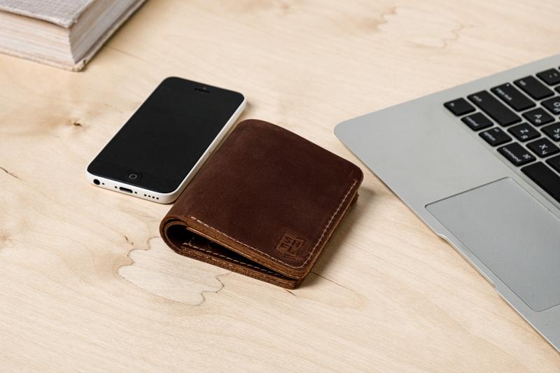 Tiny leather coin wallet