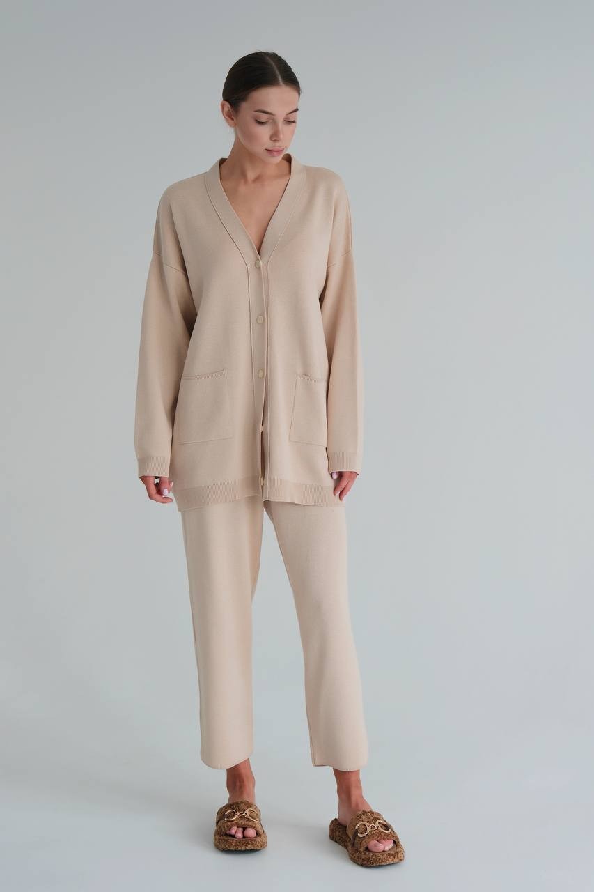 Pantsuit with cardigan