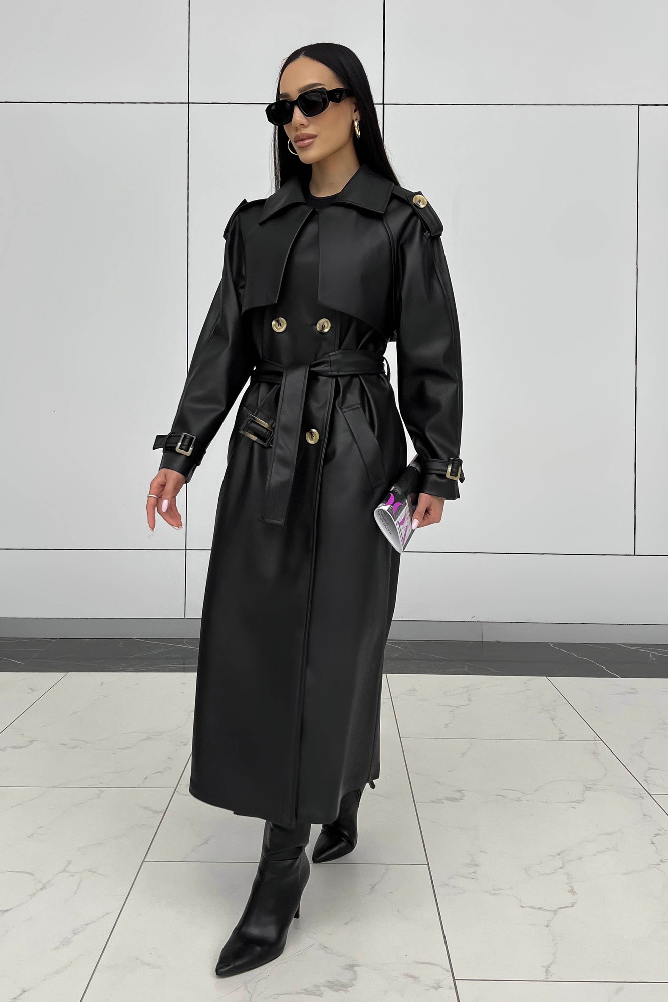 The Next trench coat is elongated in black