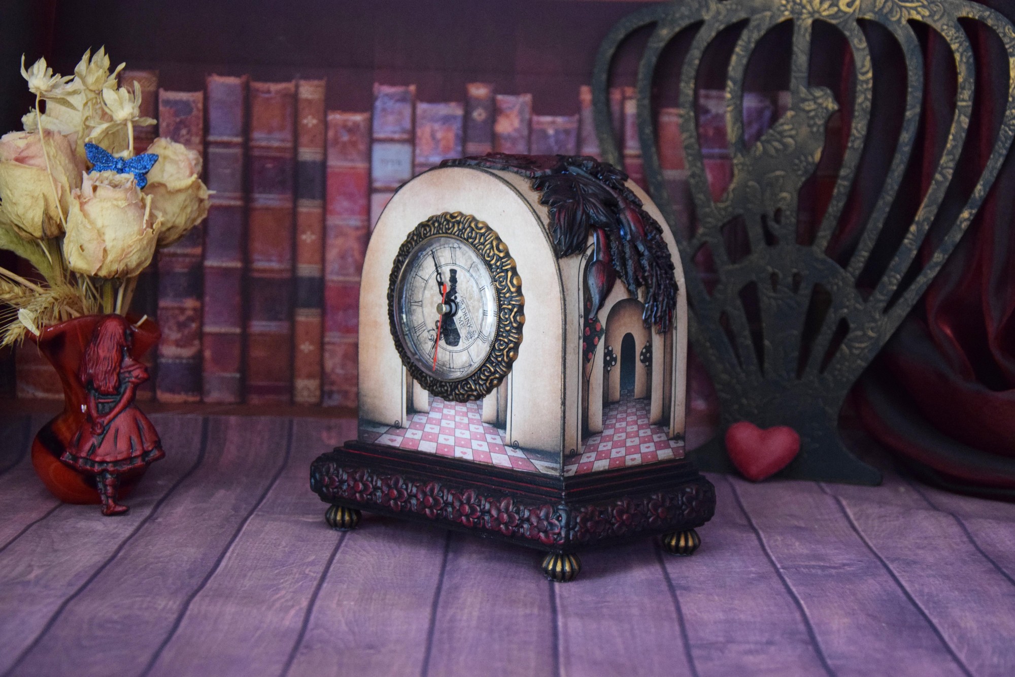 Alice in Wonderland mantel clock - mini chest of drawers