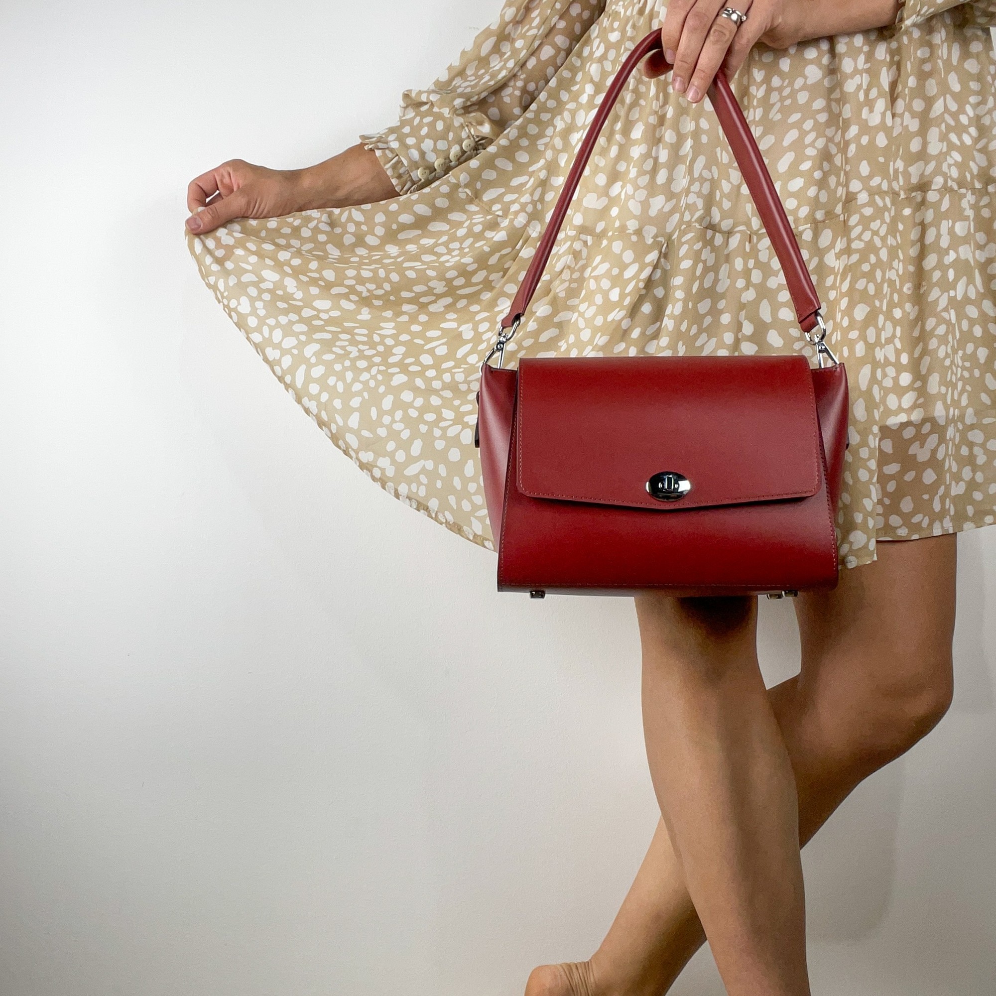 Premium Leather Women’s Bag, Exclusive crossbody, Limited edition handbag, Luxury burgundy purse, Lamponi Tilde
