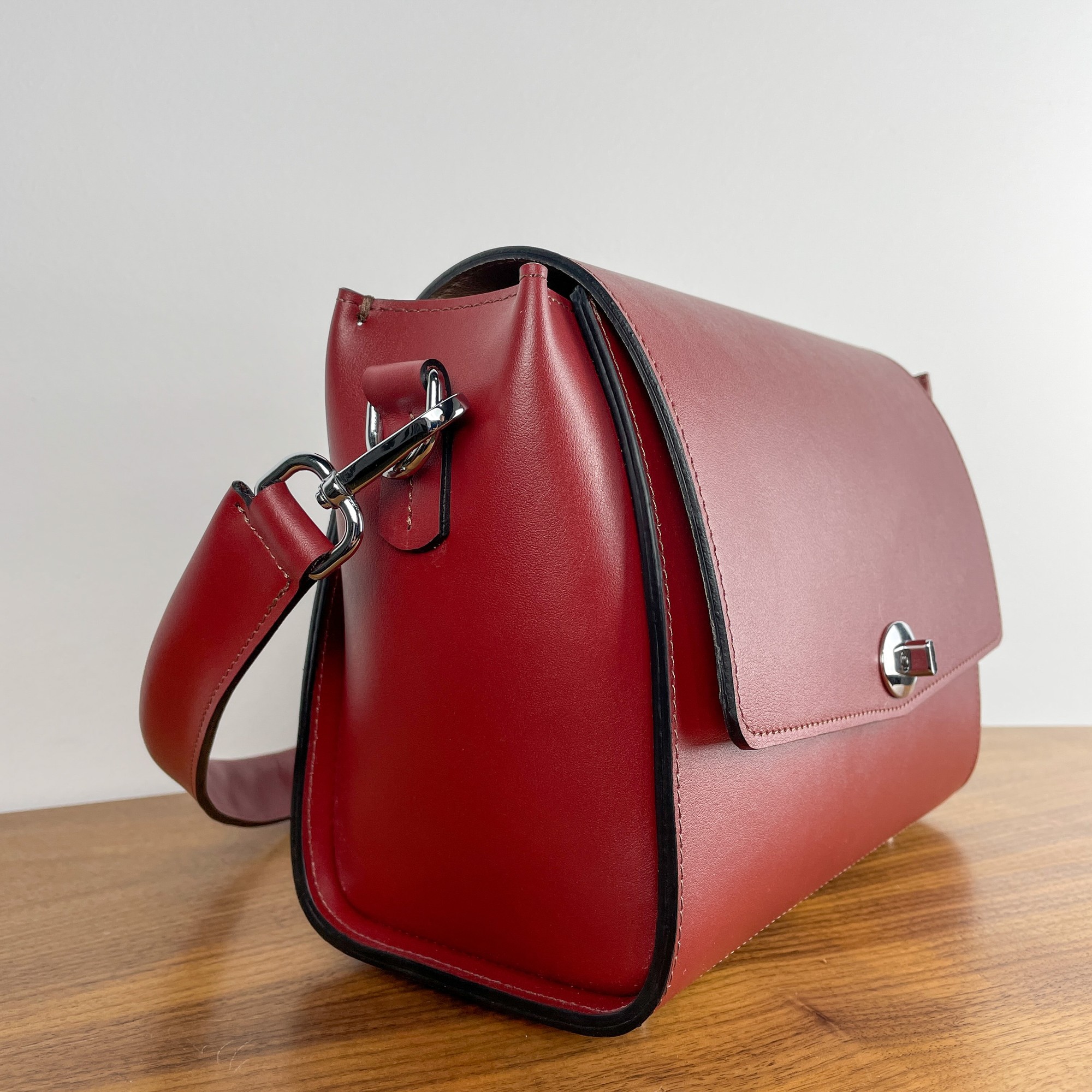 Women's Burgundy Designer Handbags & Wallets