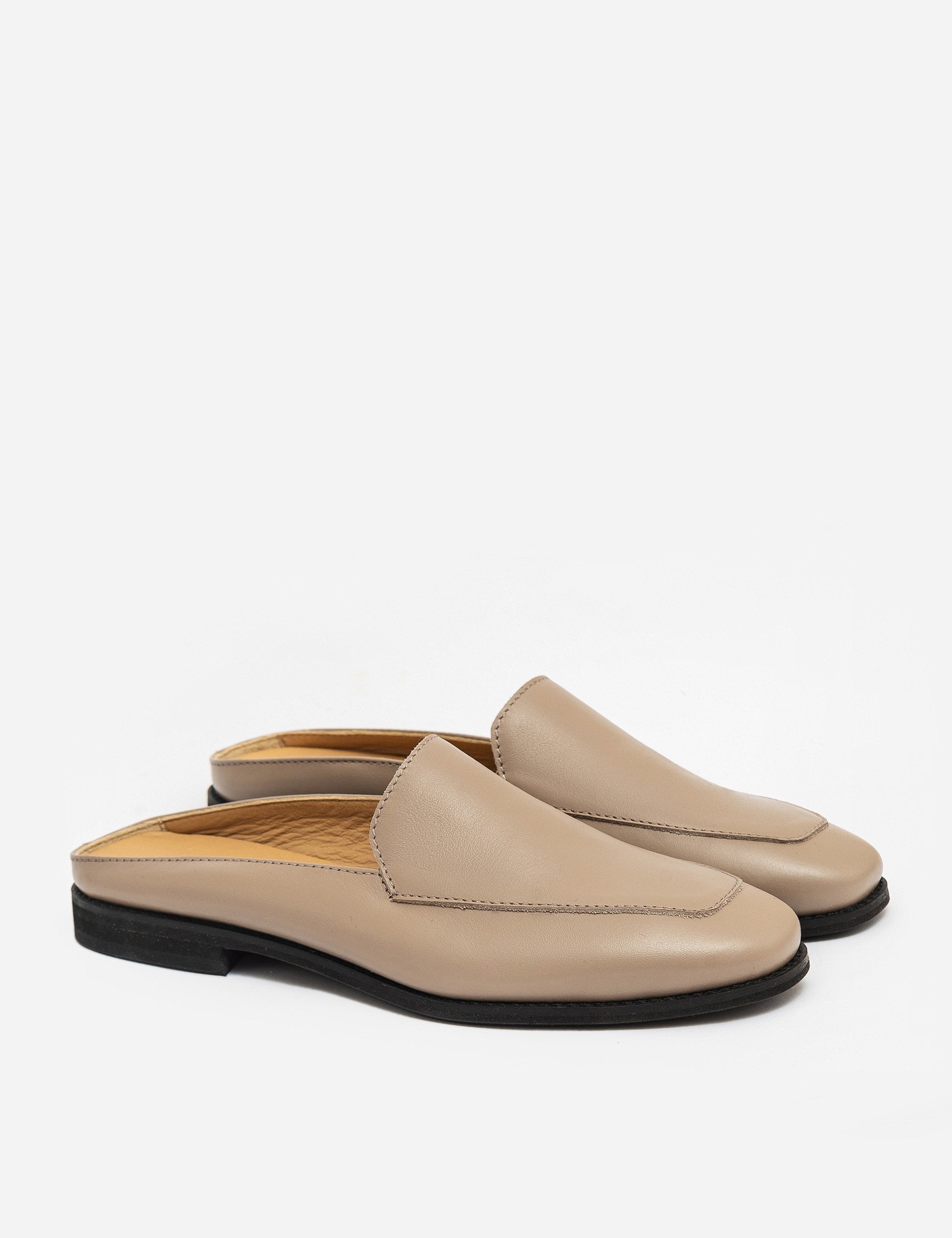 Women's leather mules