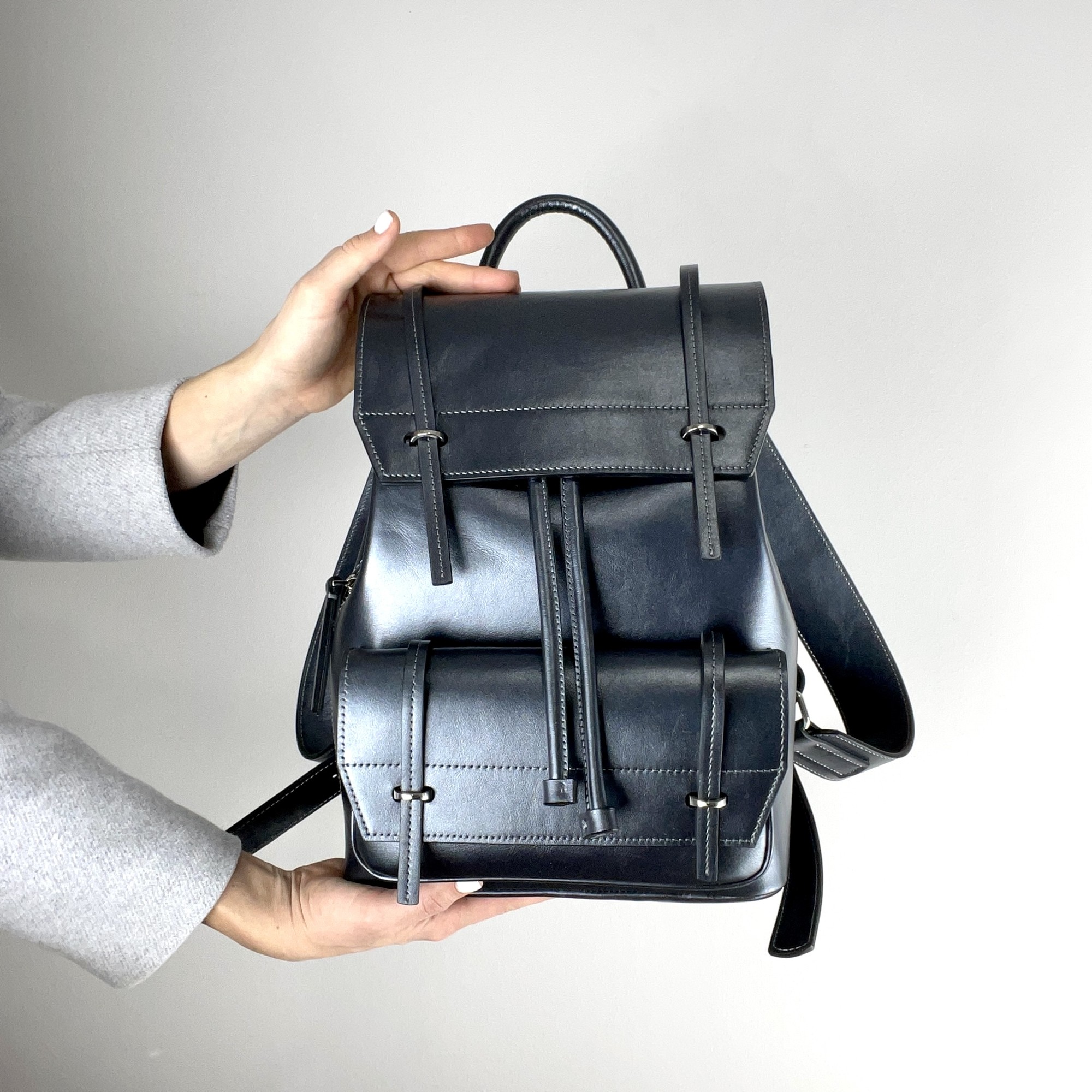 Women's leather backpack, women's urban backpack, pearl grey leather