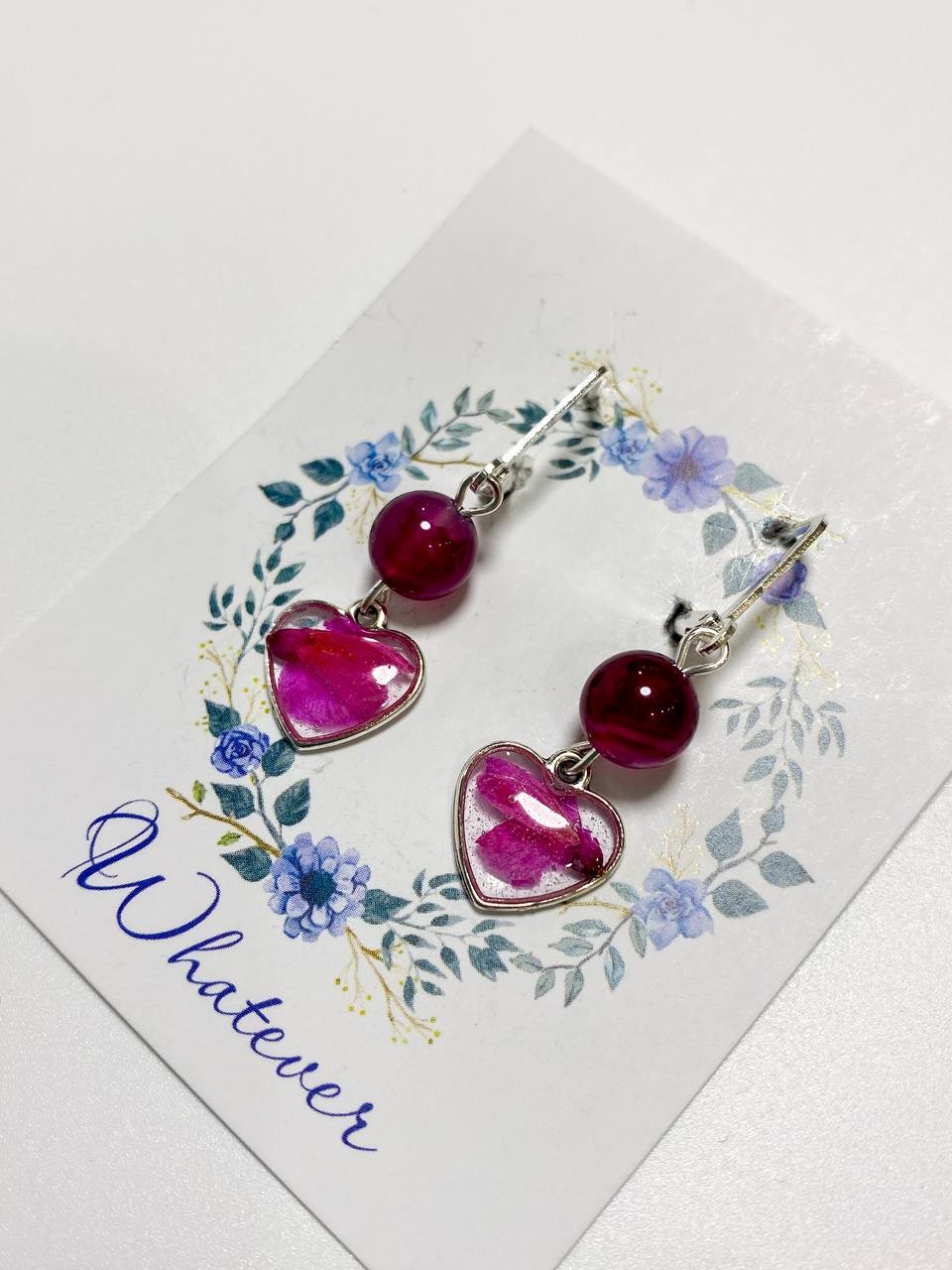 Earrings with dry flowers and natural stones