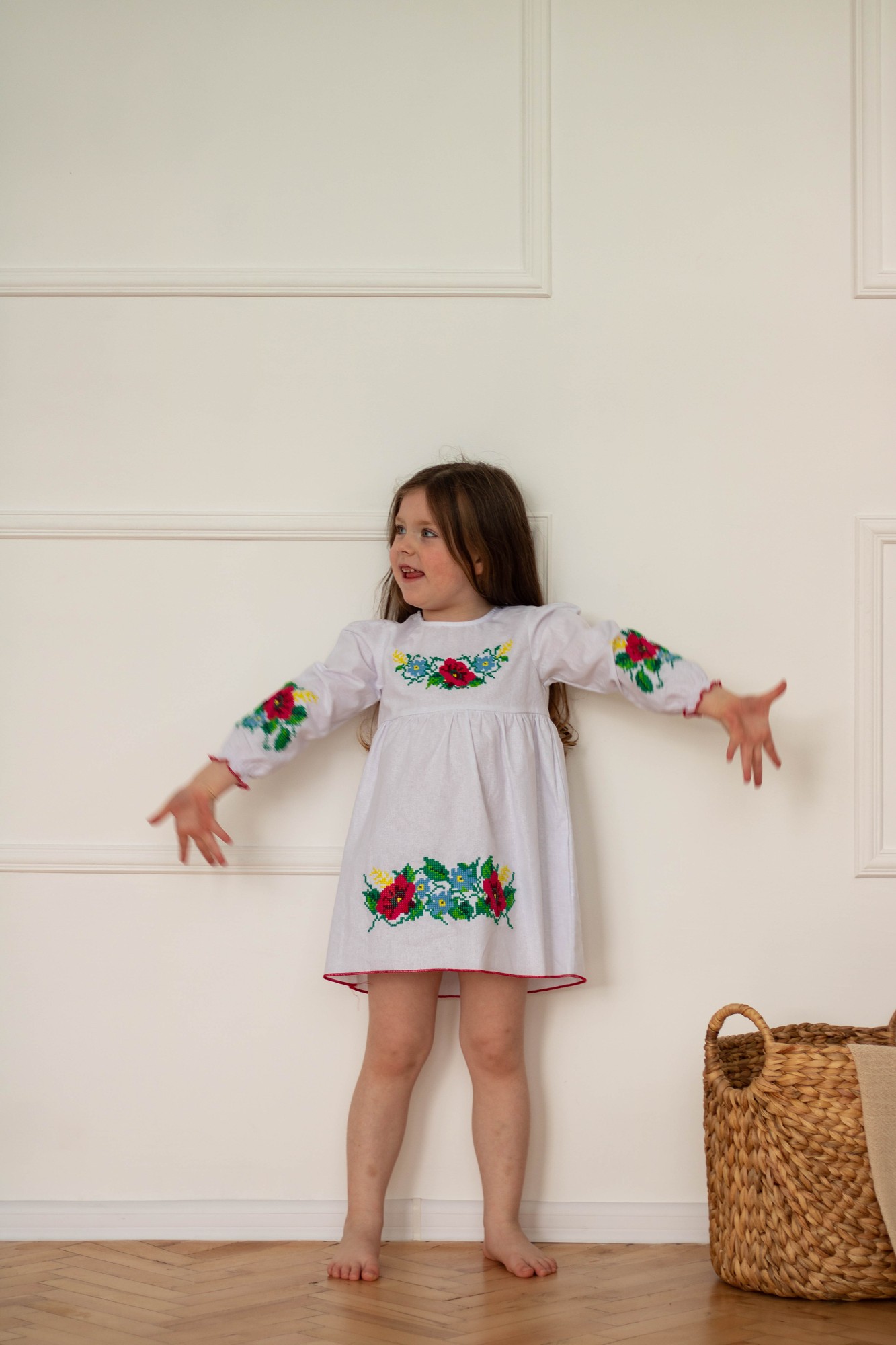 Children's embroidered dress Piccolo Sunflower