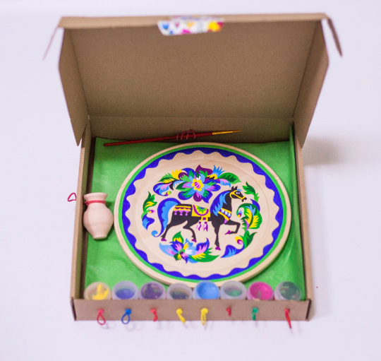 Diy craft kit diy painted plate, horse painting kit, painting kit